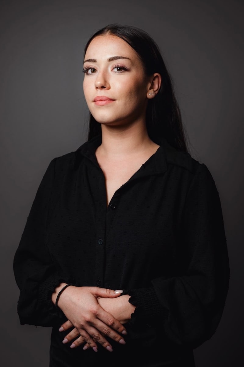Chloé Cier, Property Transactions
