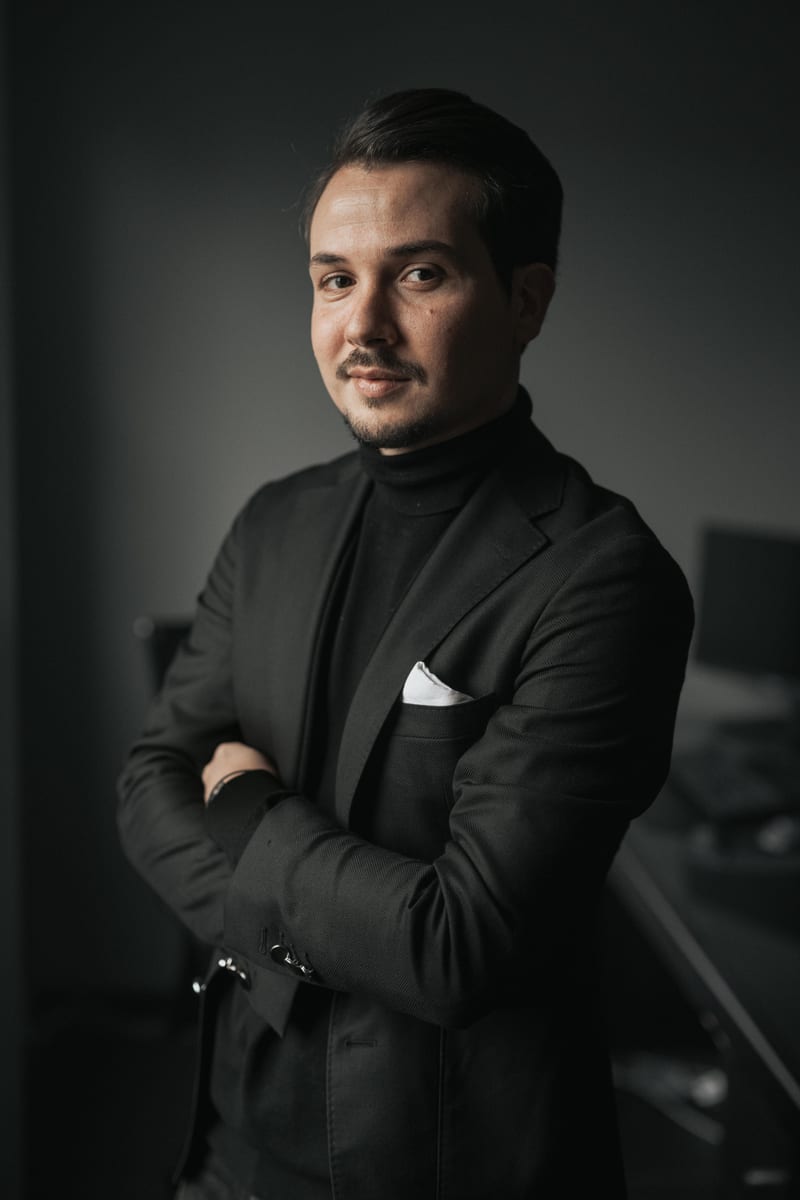 Eythan Gourion, Director & Founder