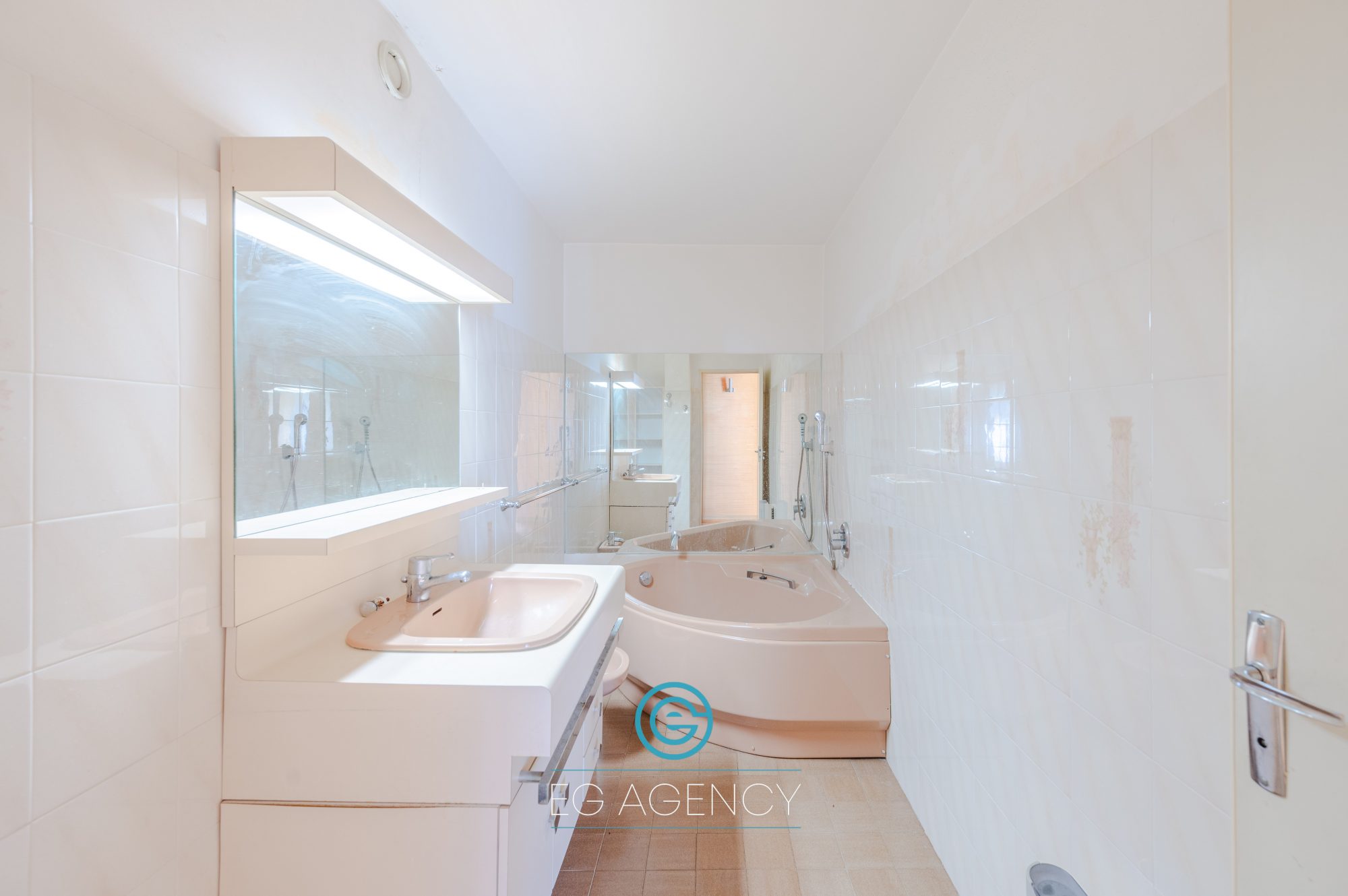 Appartement T3 de 79m² + Balcon + Cave