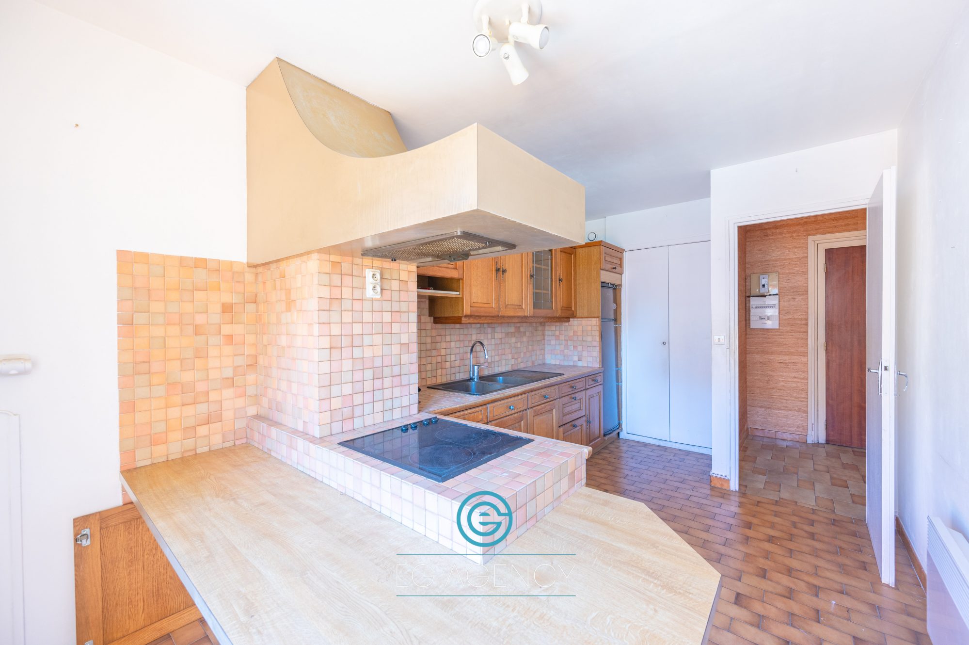 Appartement T3 de 79m² + Balcon + Cave