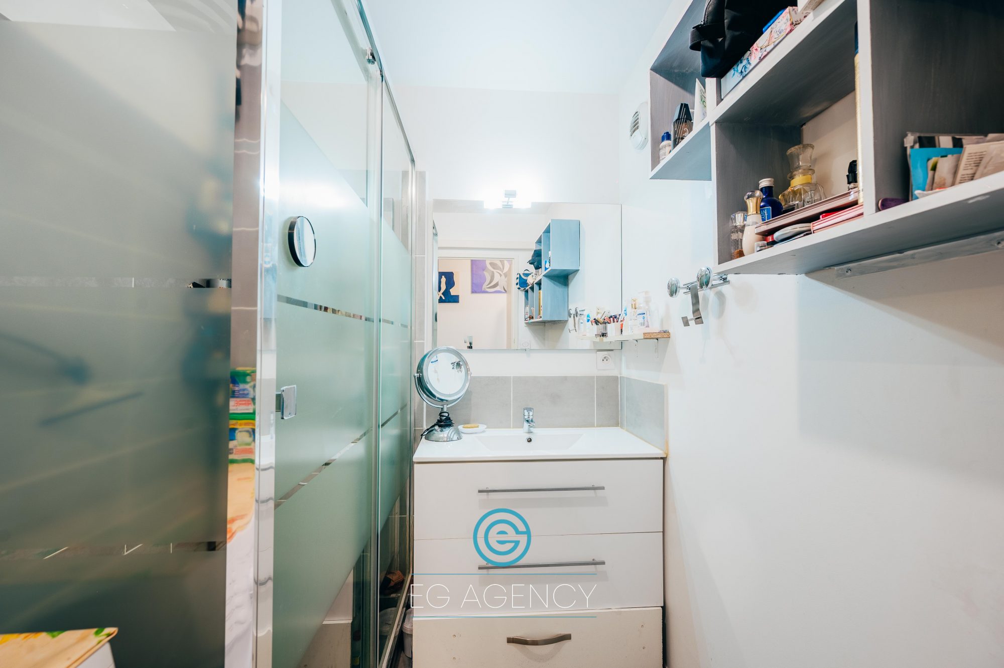 Appartement T3 de 65m2 + exterieurs + Box en SUS