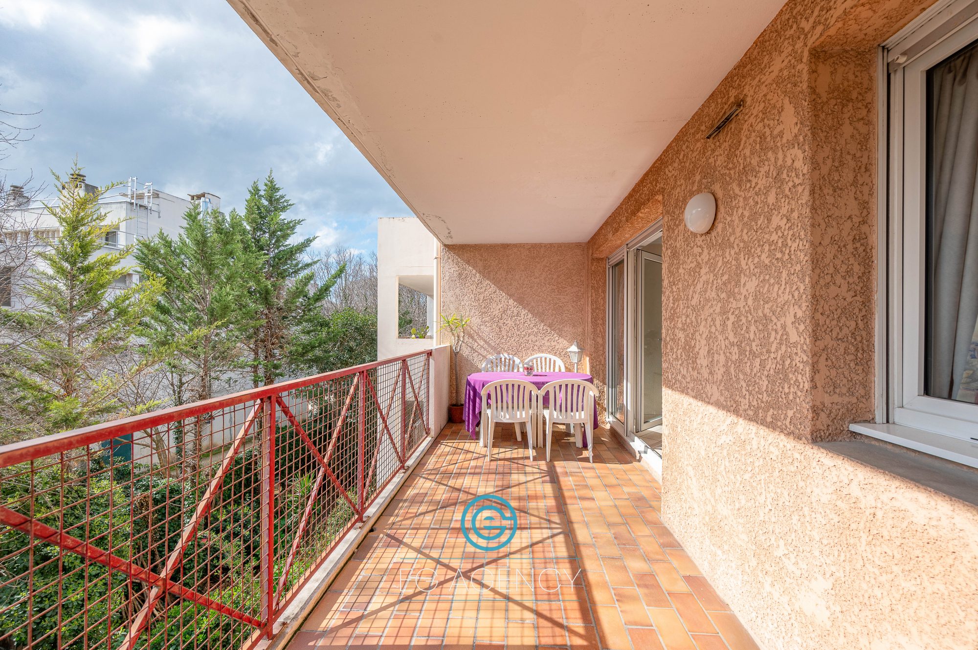 Appartement T5 de 100m2 + box