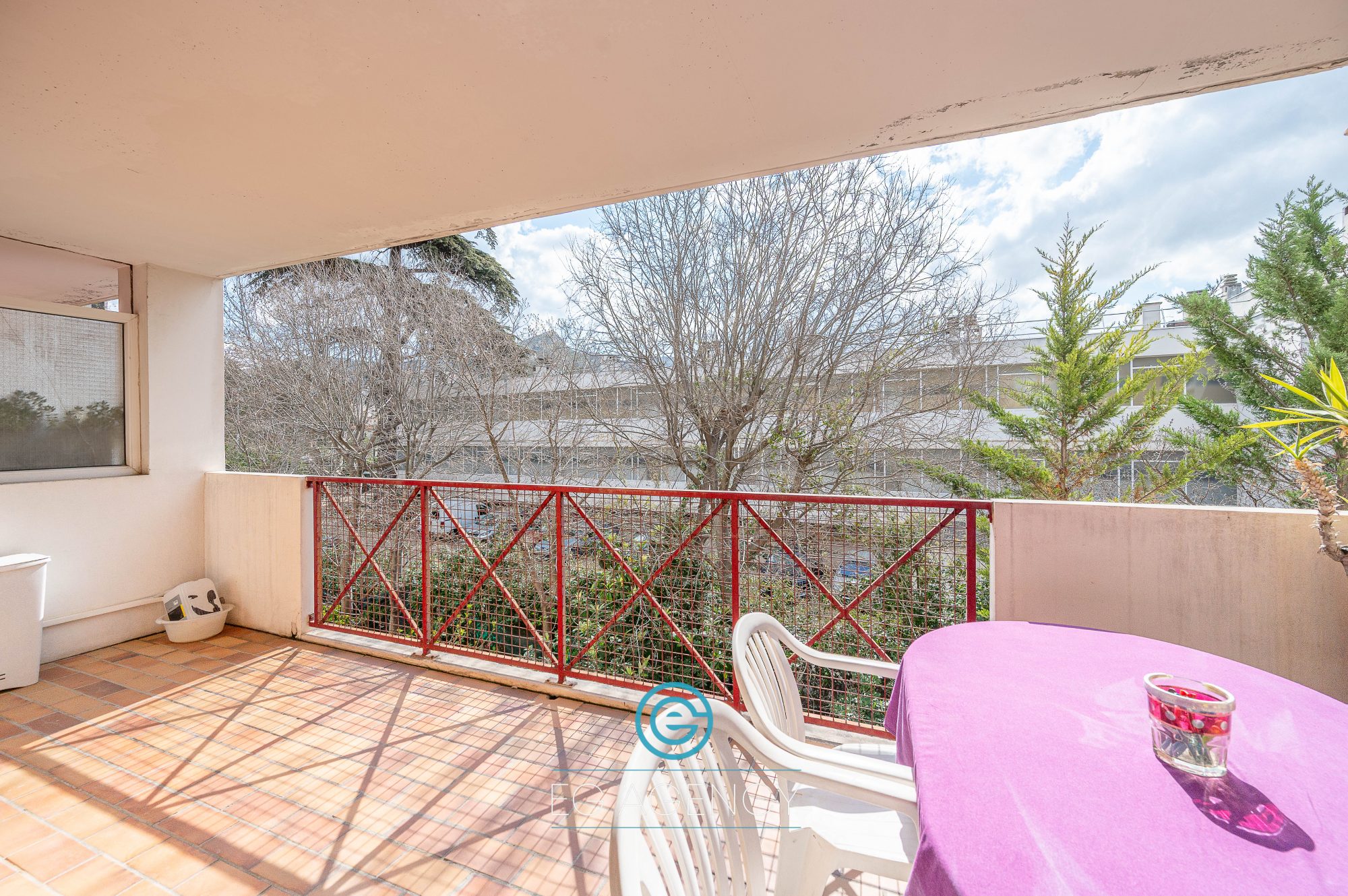 Appartement T5 de 100m2 + box