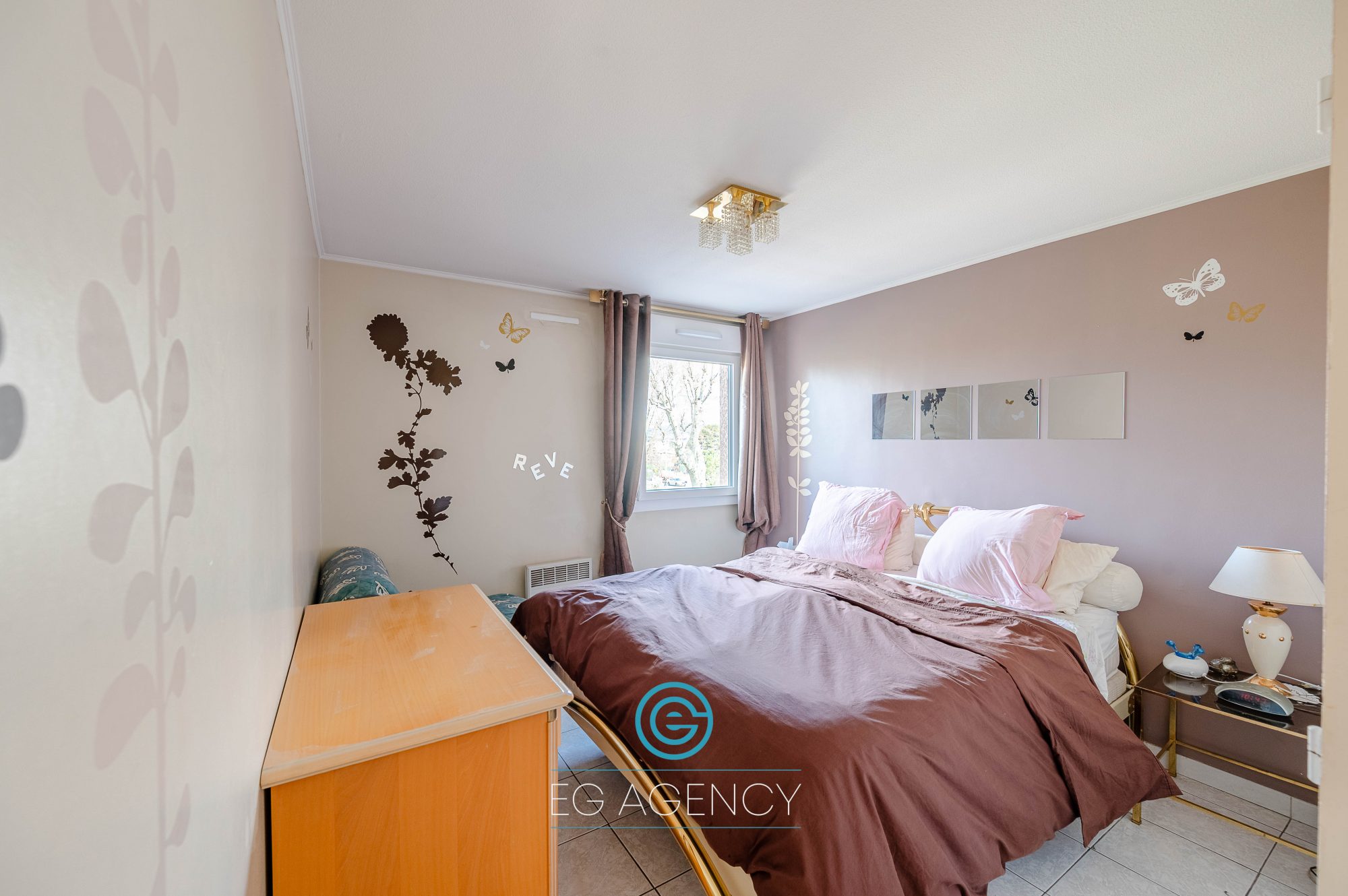 Appartement T5 de 100m2 + box