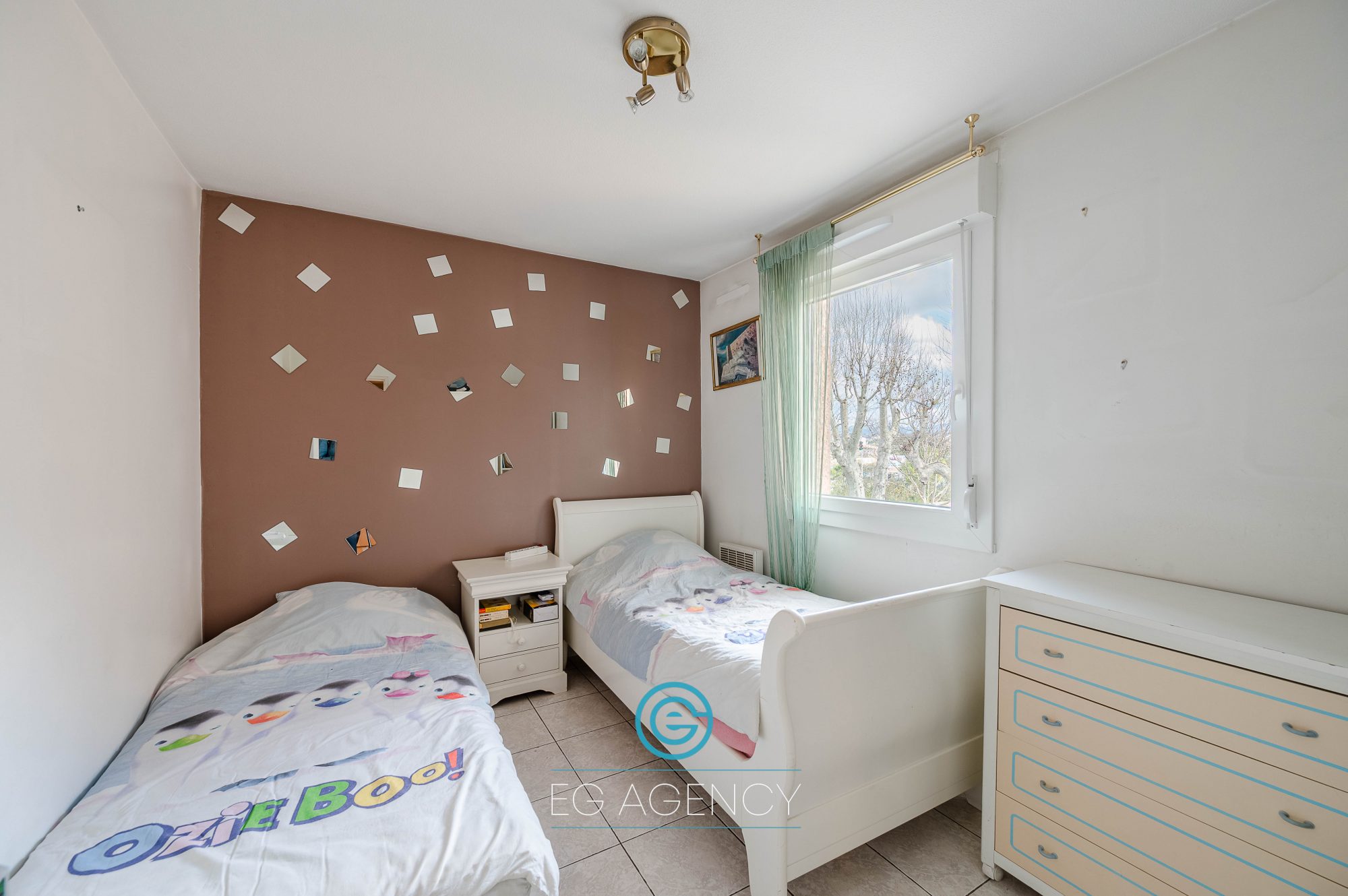 Appartement T5 de 100m2 + box