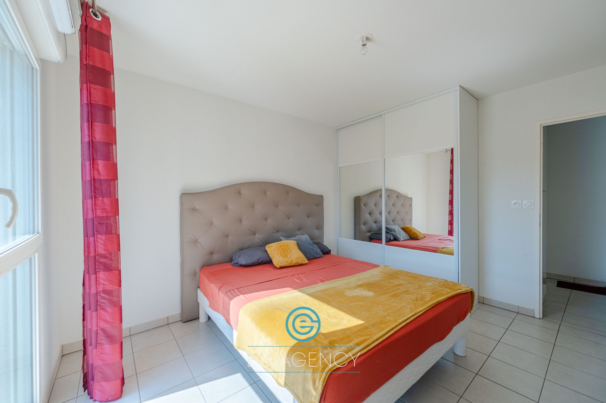 Appartement T3 de 55m2 avec terrasse + places privatives en SUS