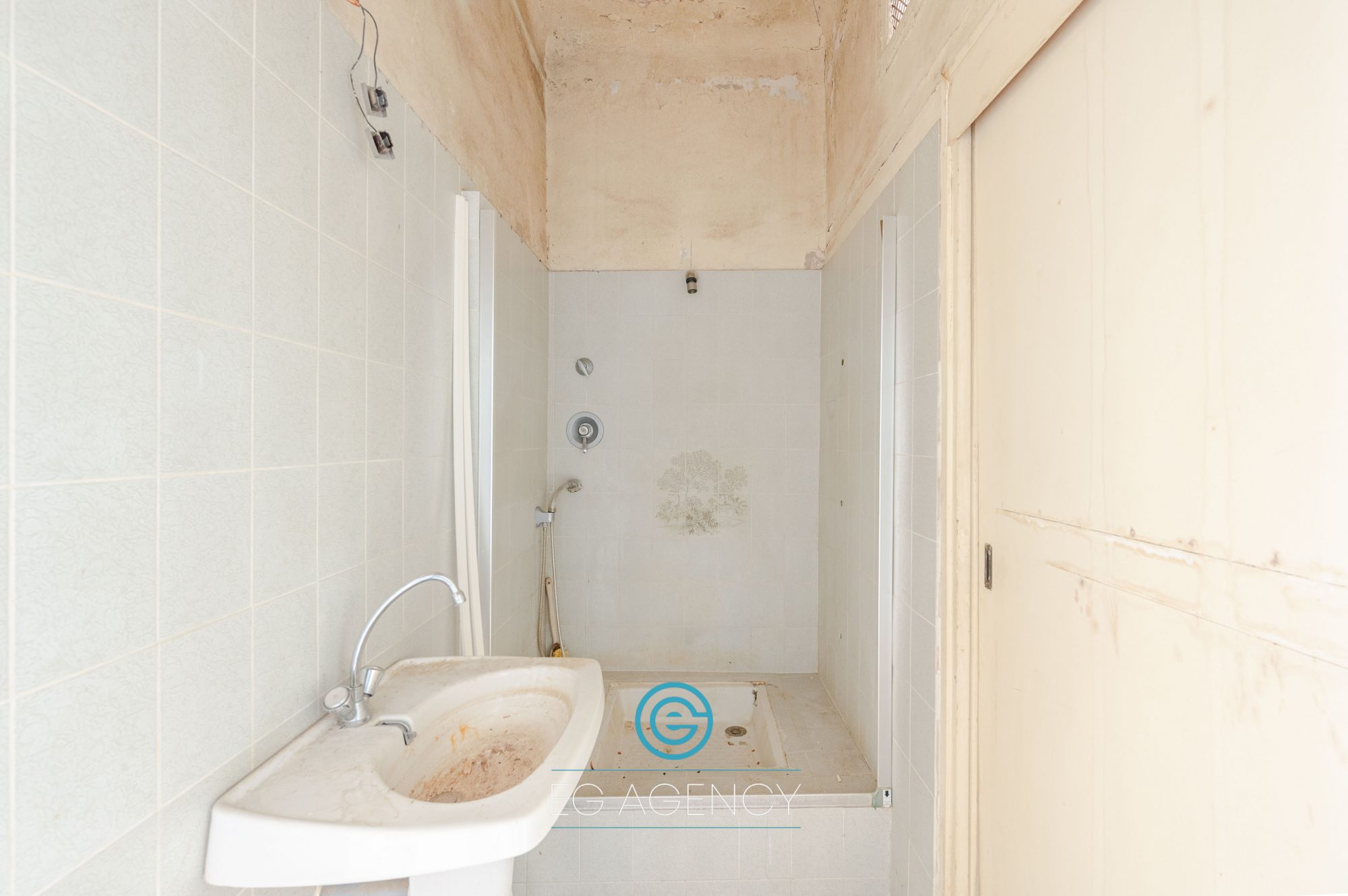 Maison Mitoyenne de 280m²