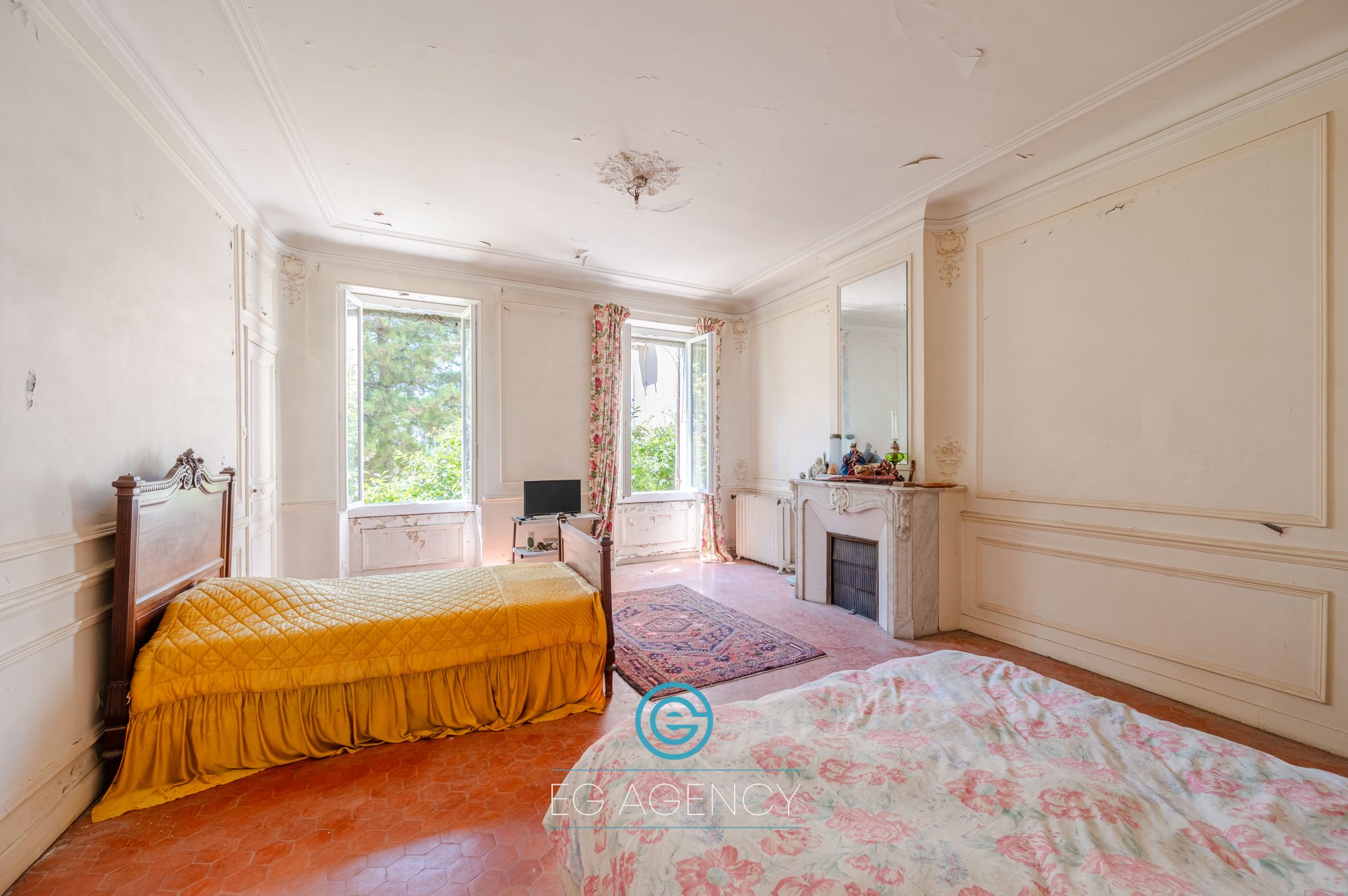 Maison Mitoyenne de 280m²