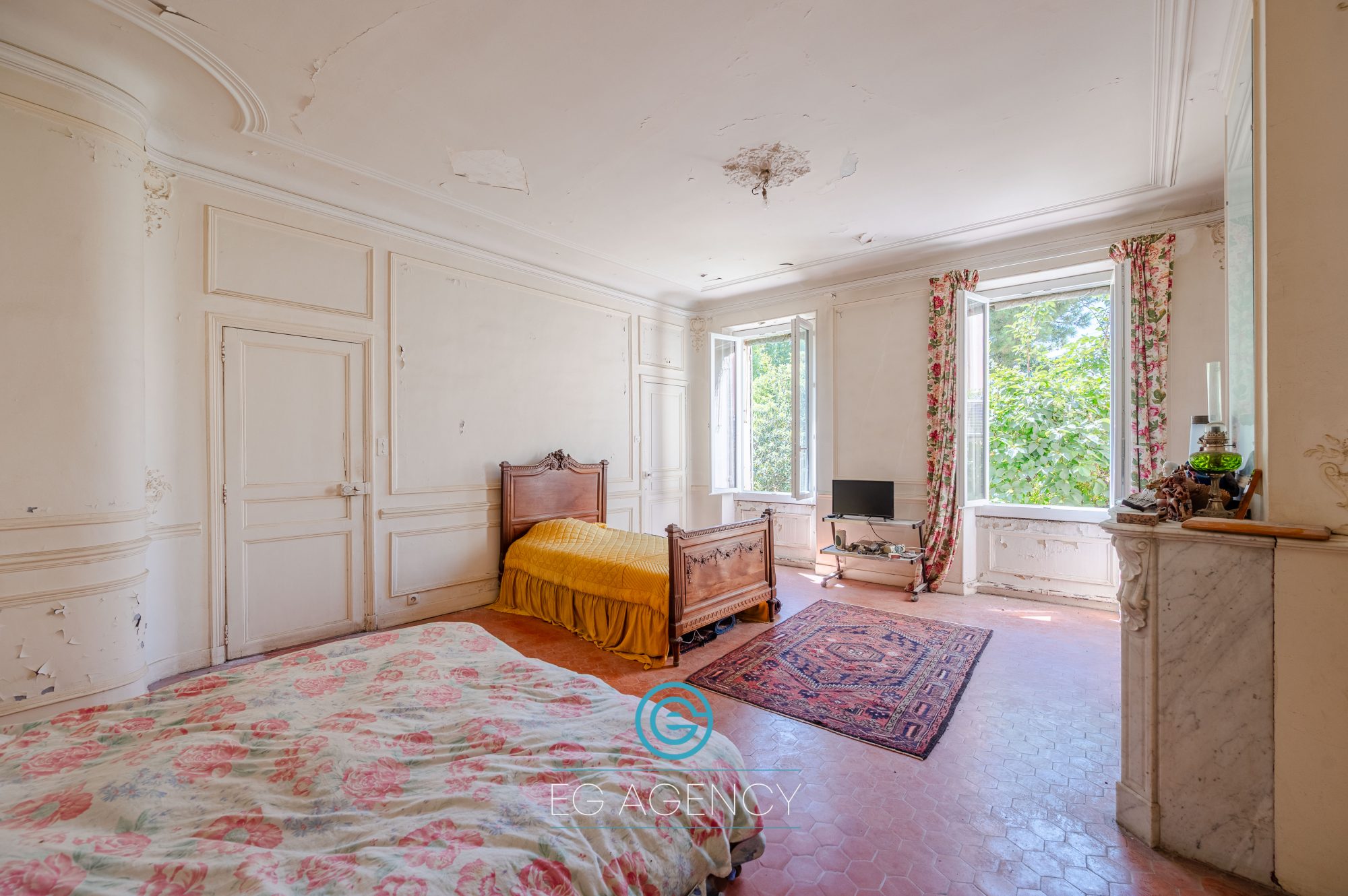 Maison Mitoyenne de 280m²