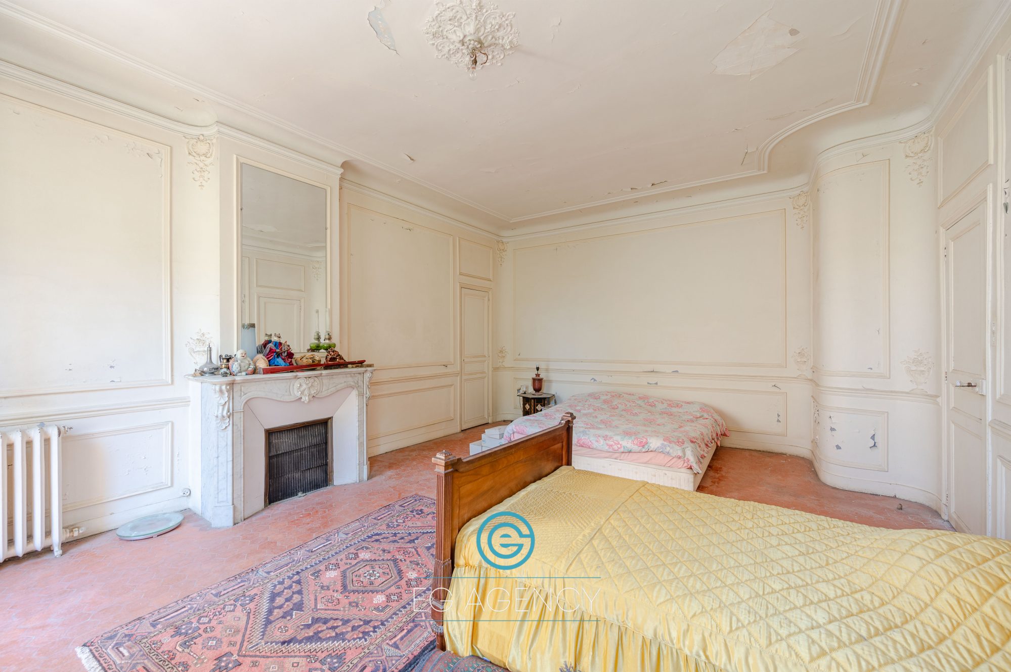Maison Mitoyenne de 280m²