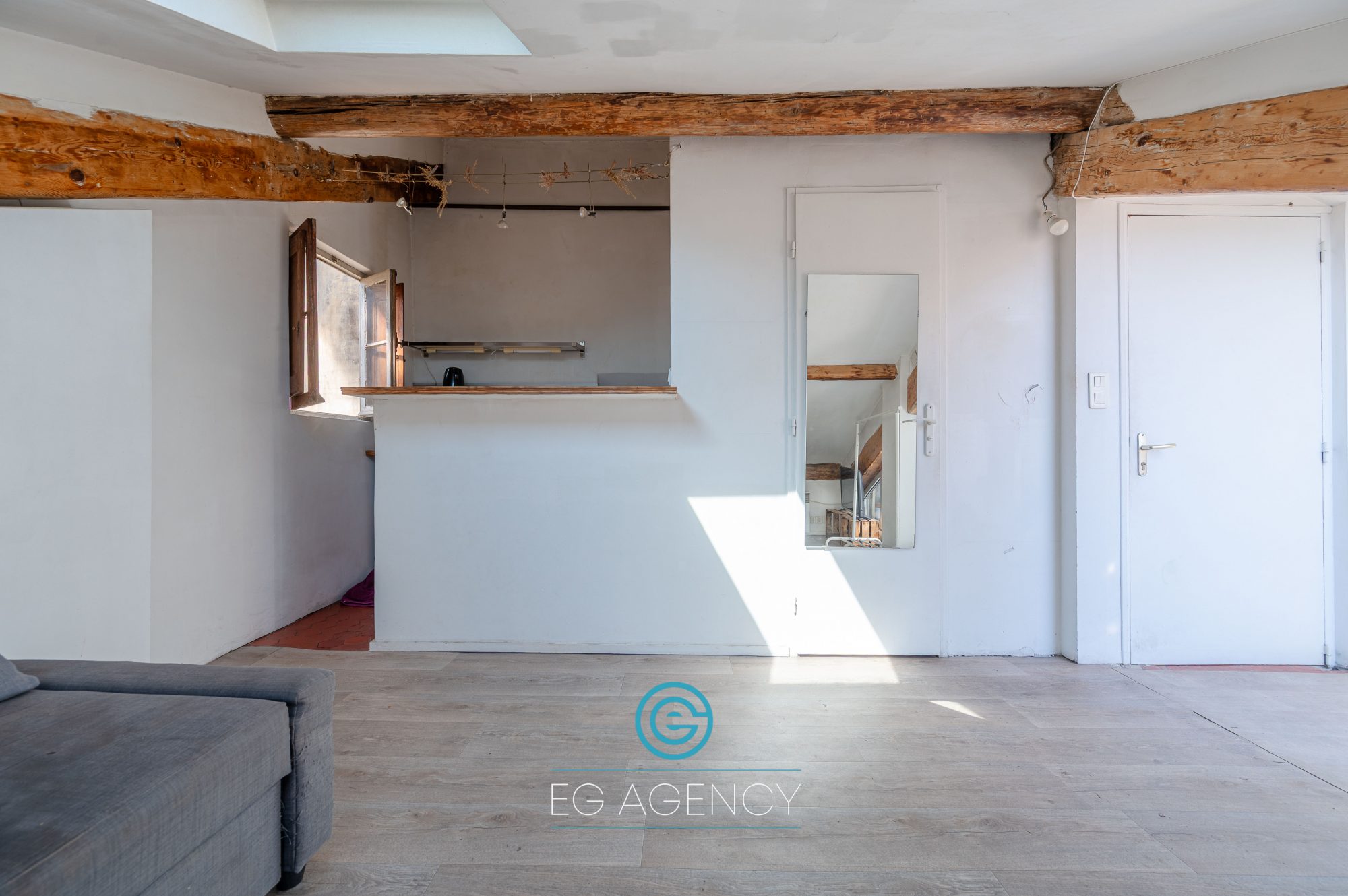 Studio de 26m2 + terrasse de 13.22m2