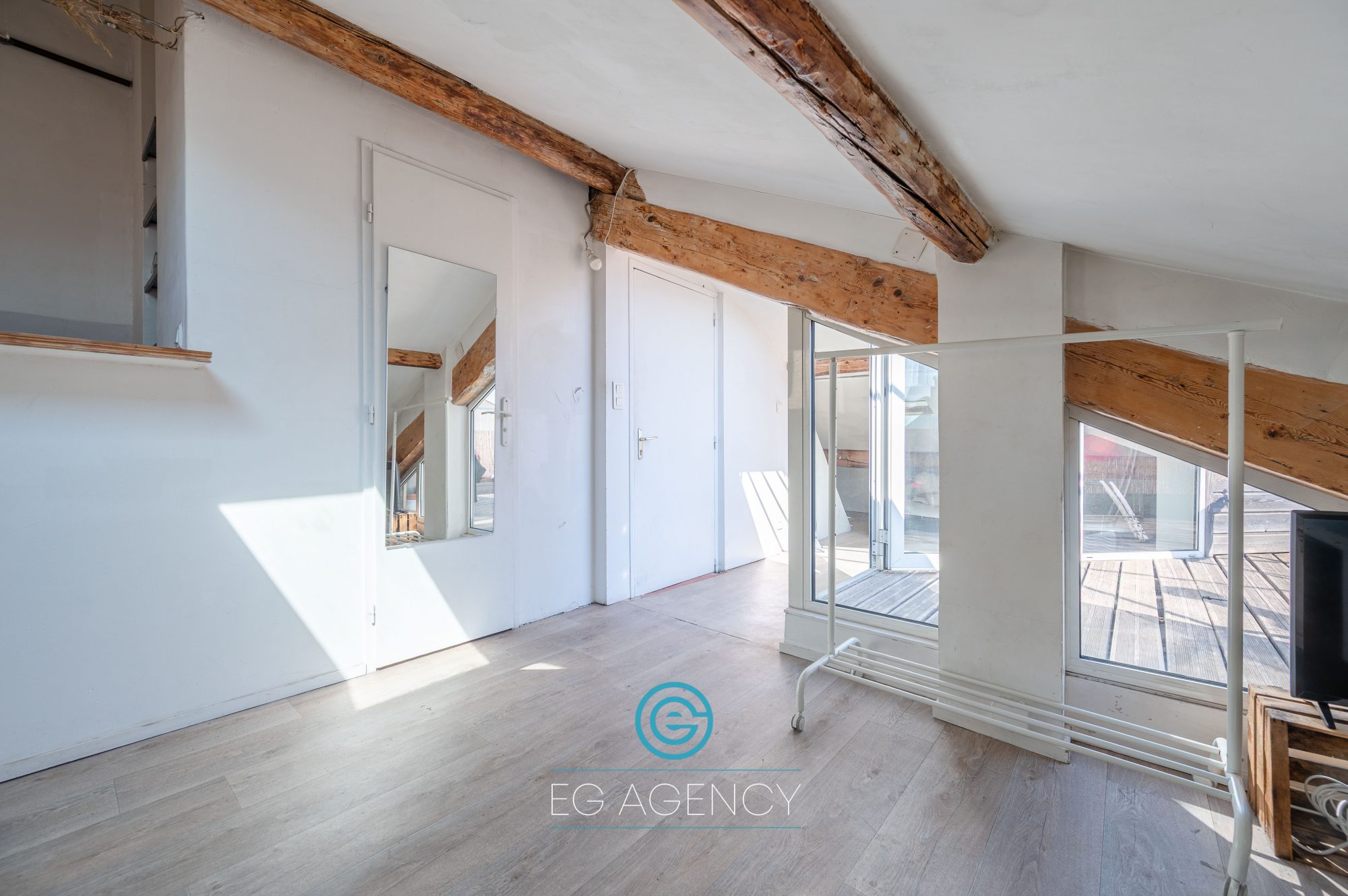Studio de 26m2 + terrasse de 13.22m2