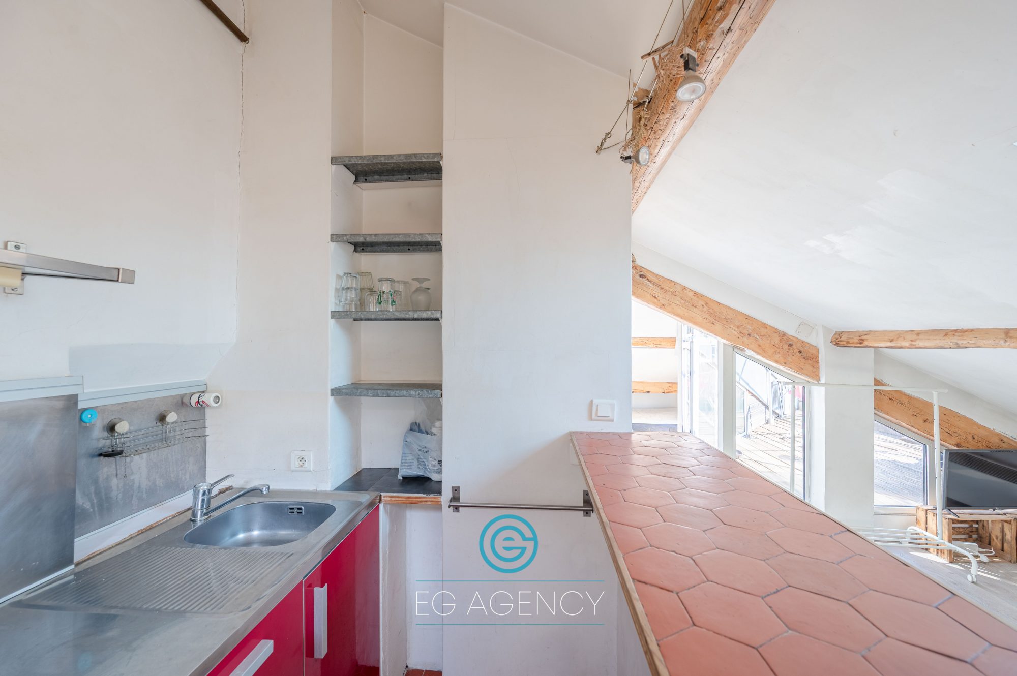 Studio de 26m2 + terrasse de 13.22m2