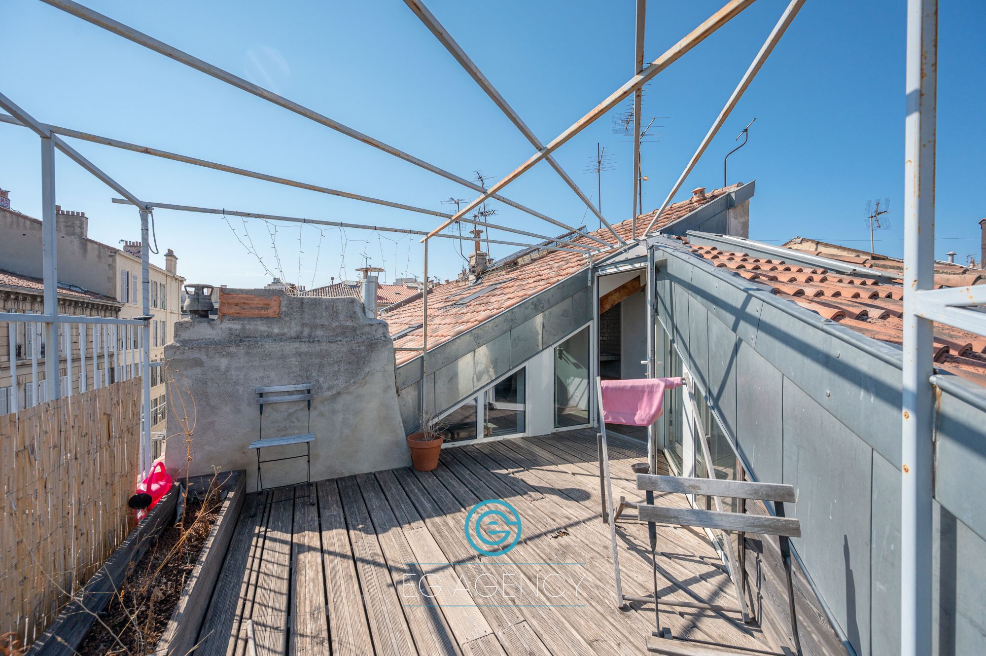 Studio de 26m2 + terrasse de 13.22m2