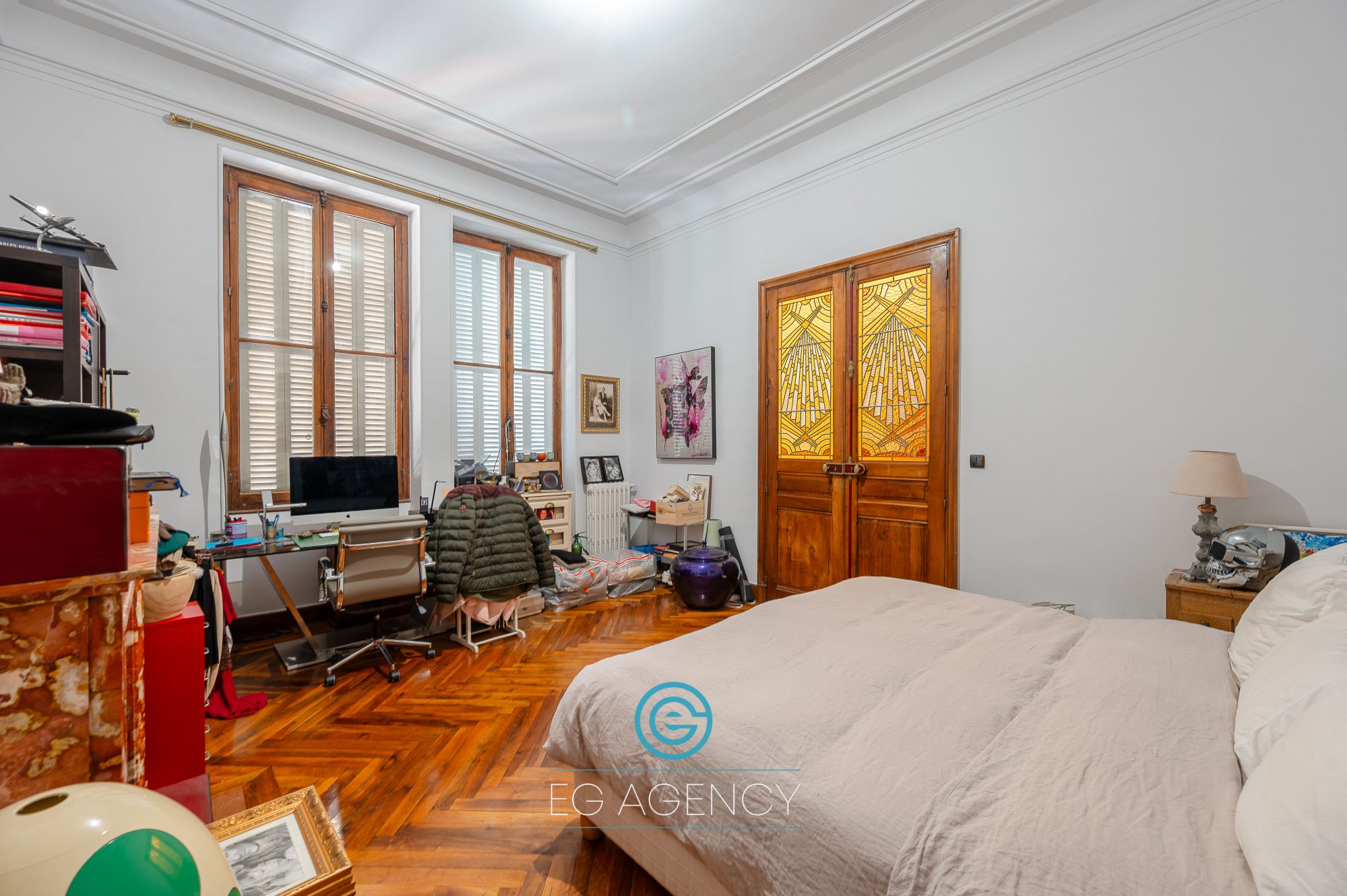 Appartement de 212m² + balcon + cave