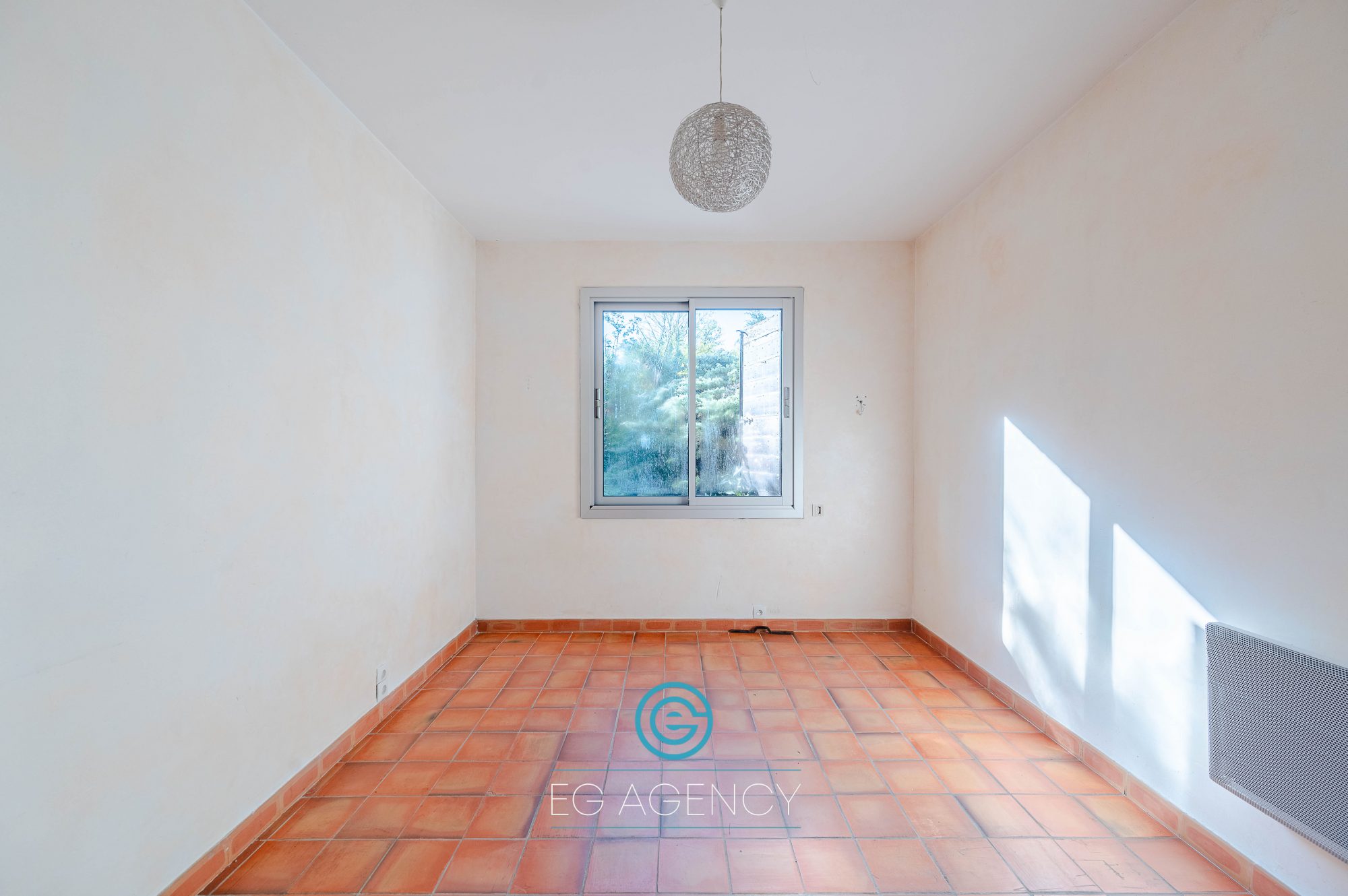 Maison de 200m² avec Piscine + Garage