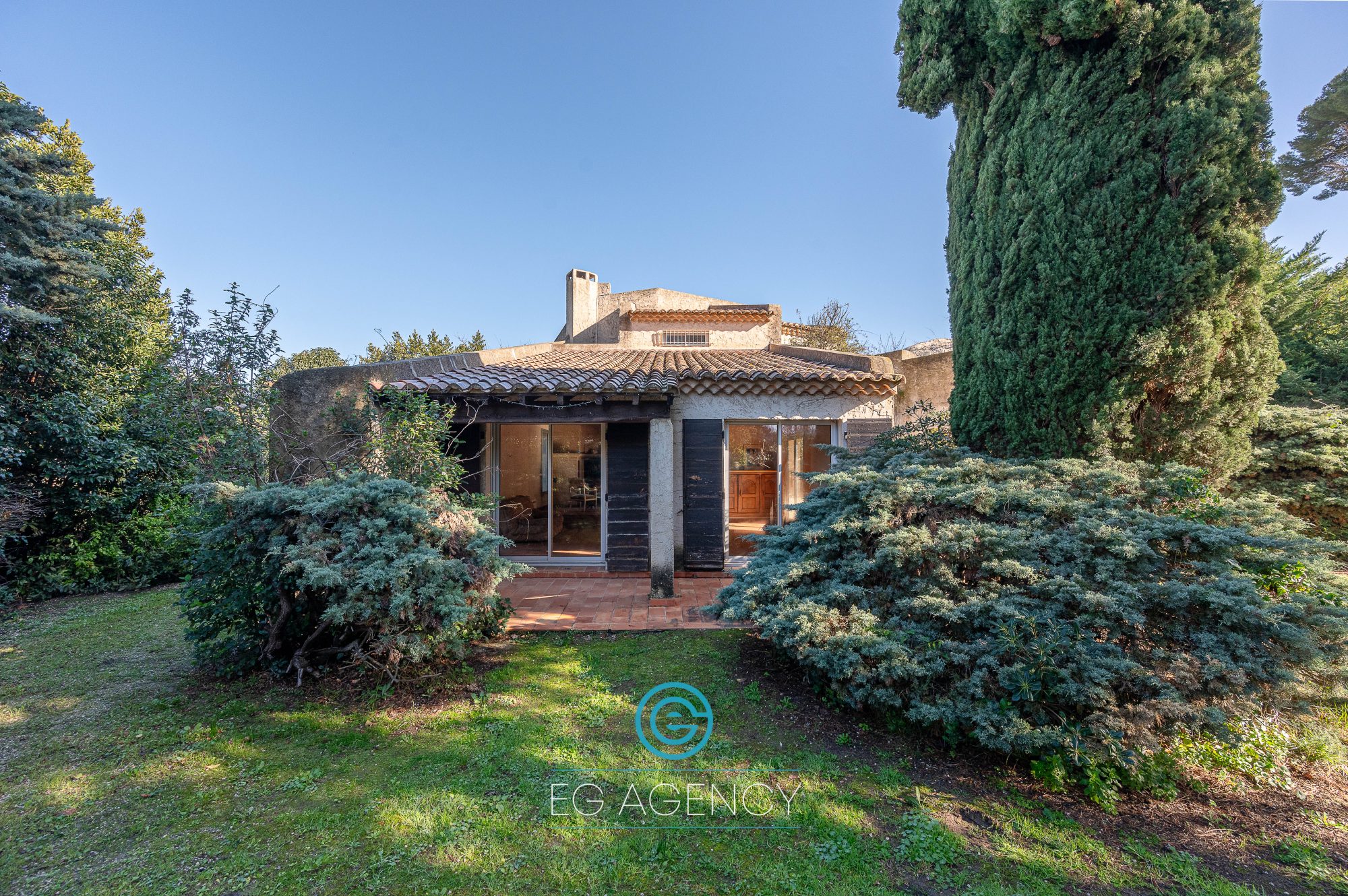 Maison de 200m² avec Piscine + Garage