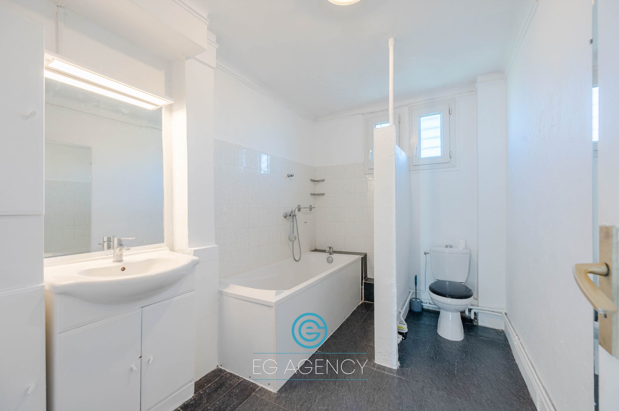 APPARTEMENT TYPE 3 DE 63 M2 EN RDC
