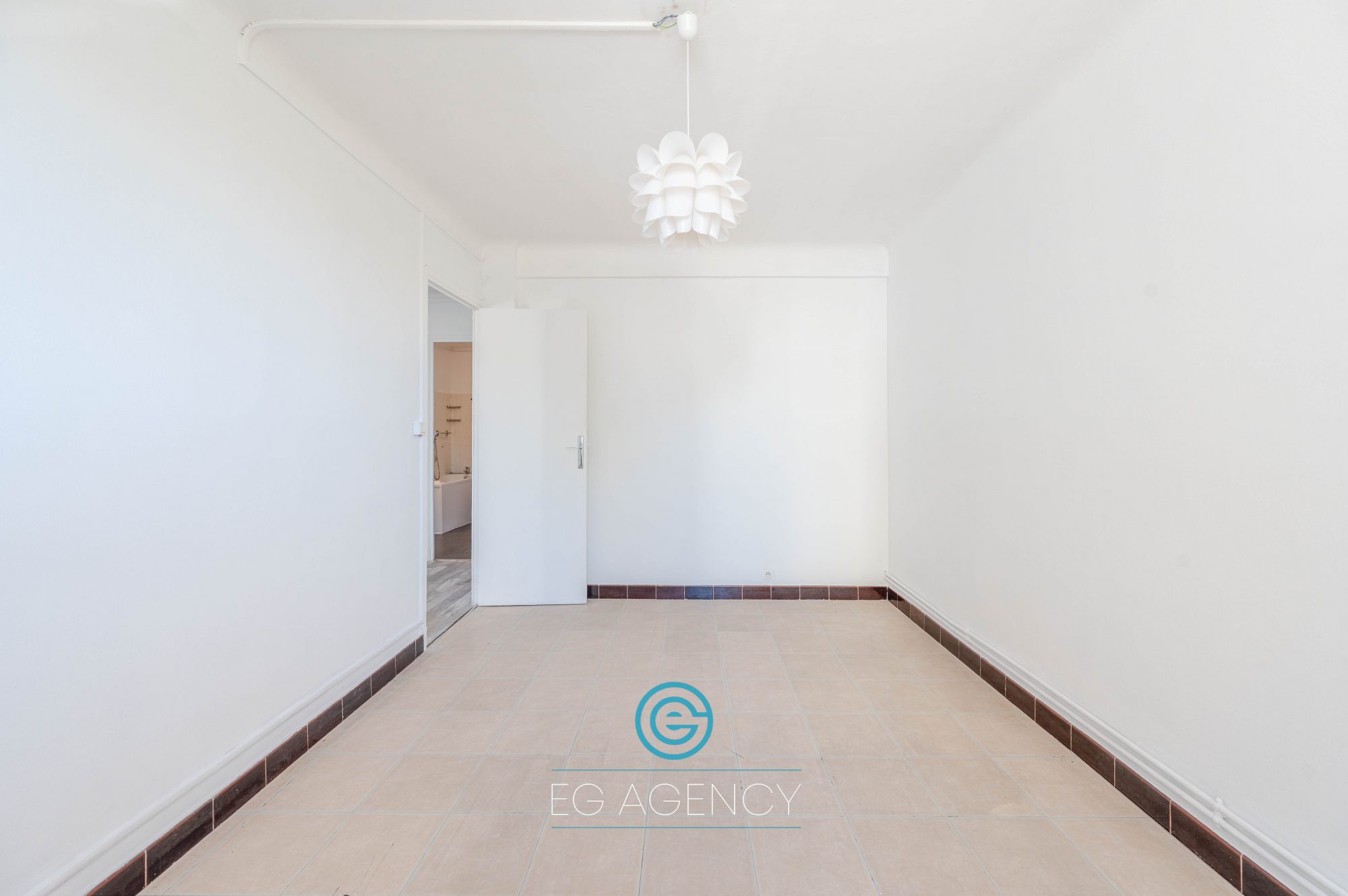 APPARTEMENT TYPE 3 DE 63 M2 EN RDC