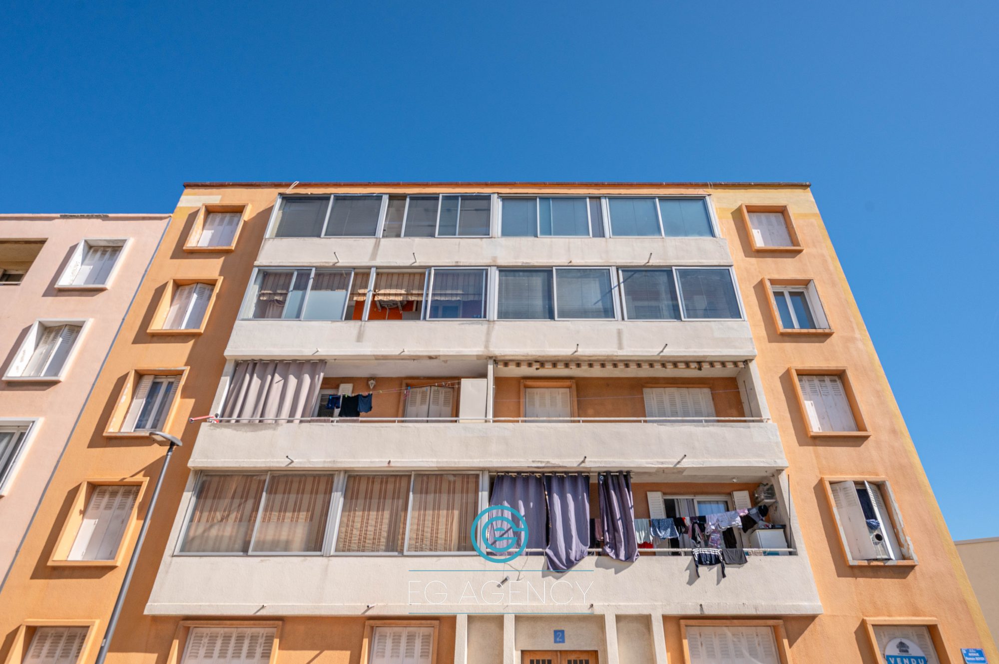 APPARTEMENT TYPE 3 DE 63 M2 EN RDC