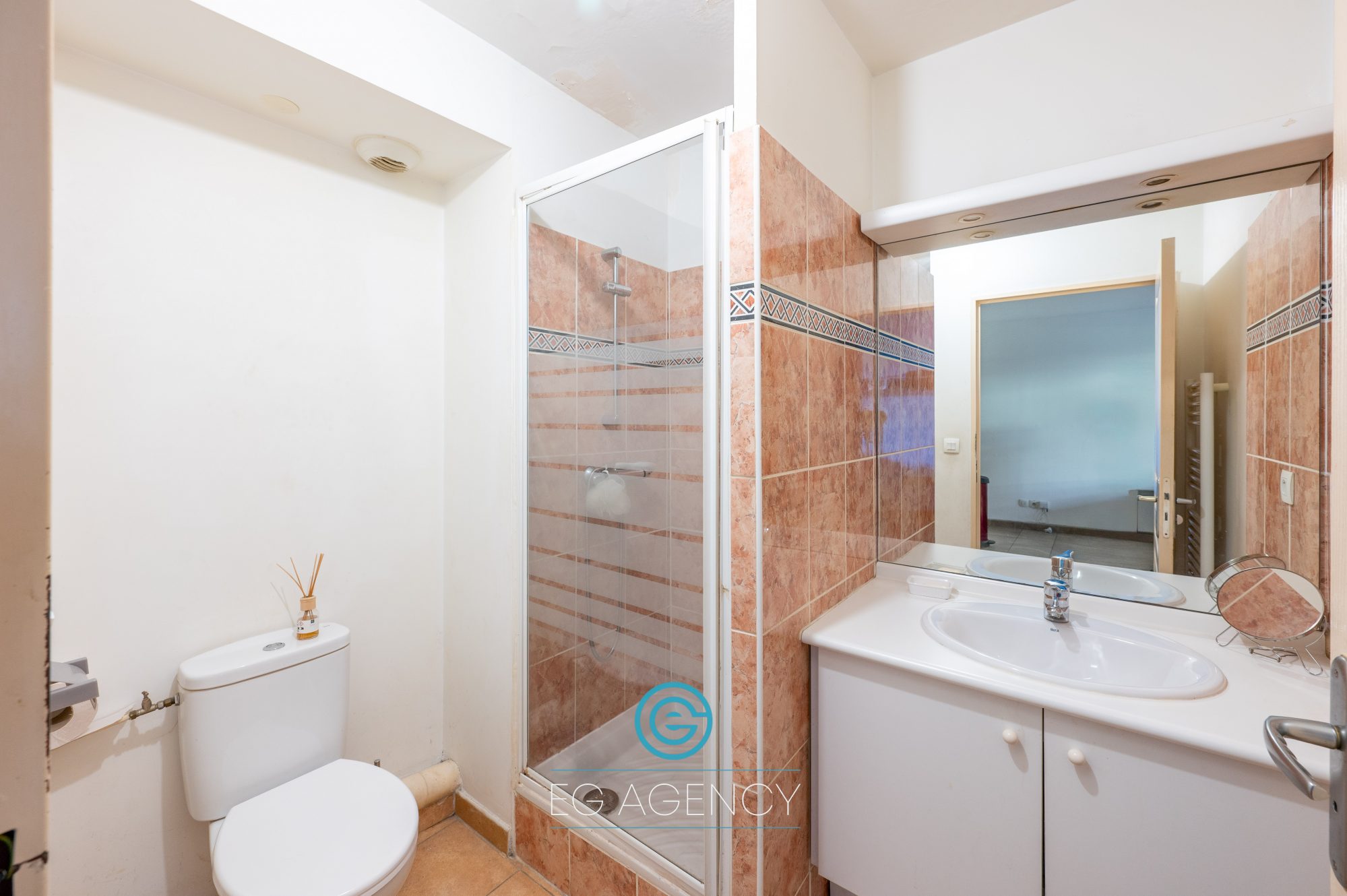 Appartement T2 de 33m² + Terrasse + Box