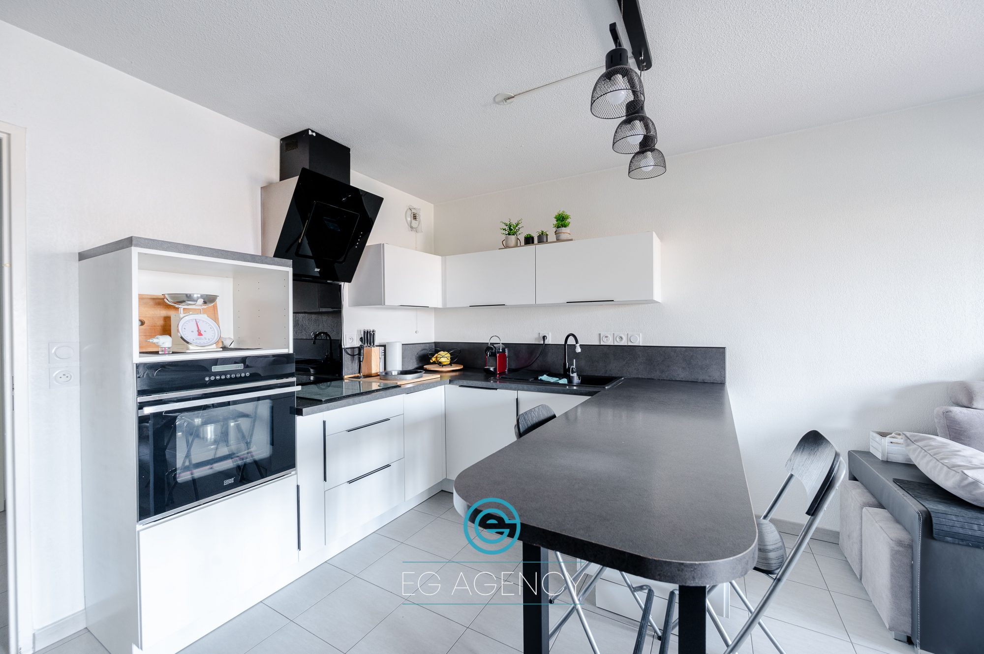 Appartement T3 de 55m2 avec terrasse et place privative