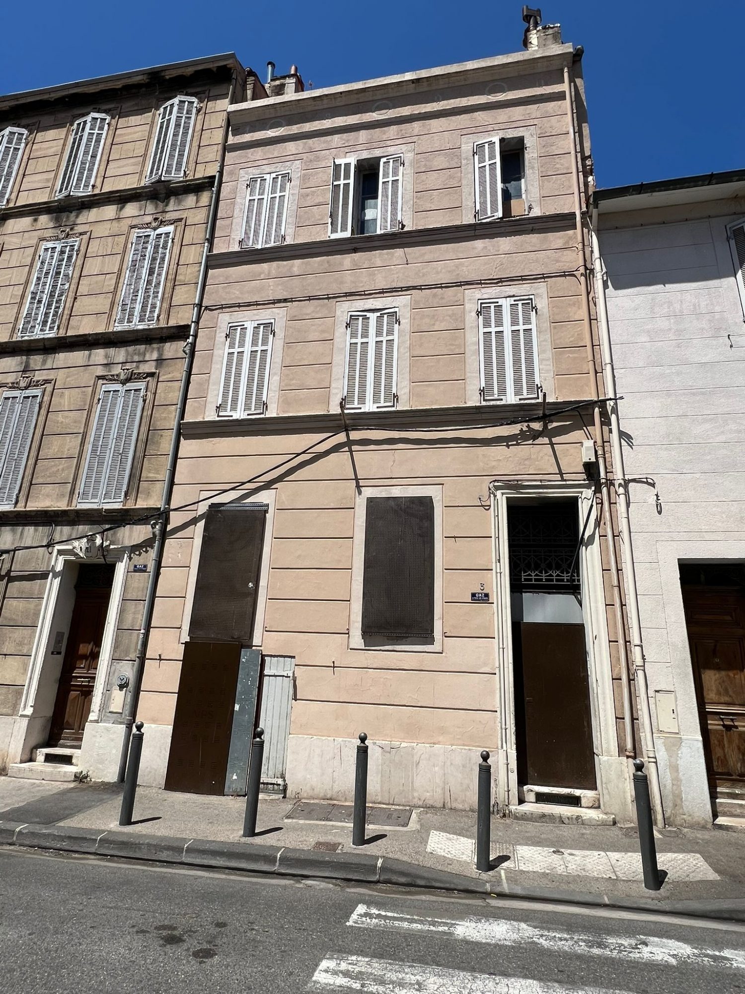 Immeuble 13005