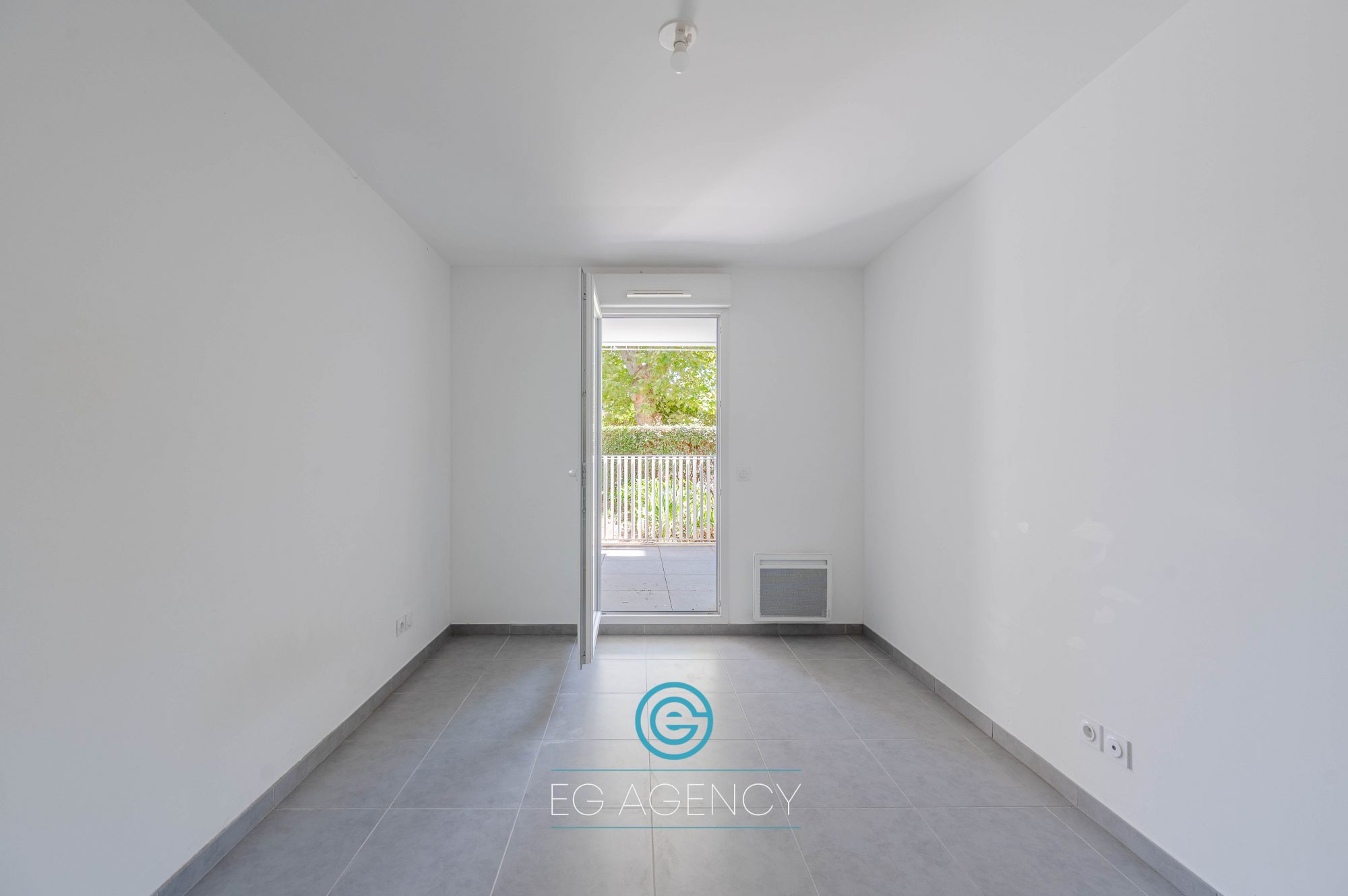 Appartement T2 de 46.52m2 + terrasse + garage