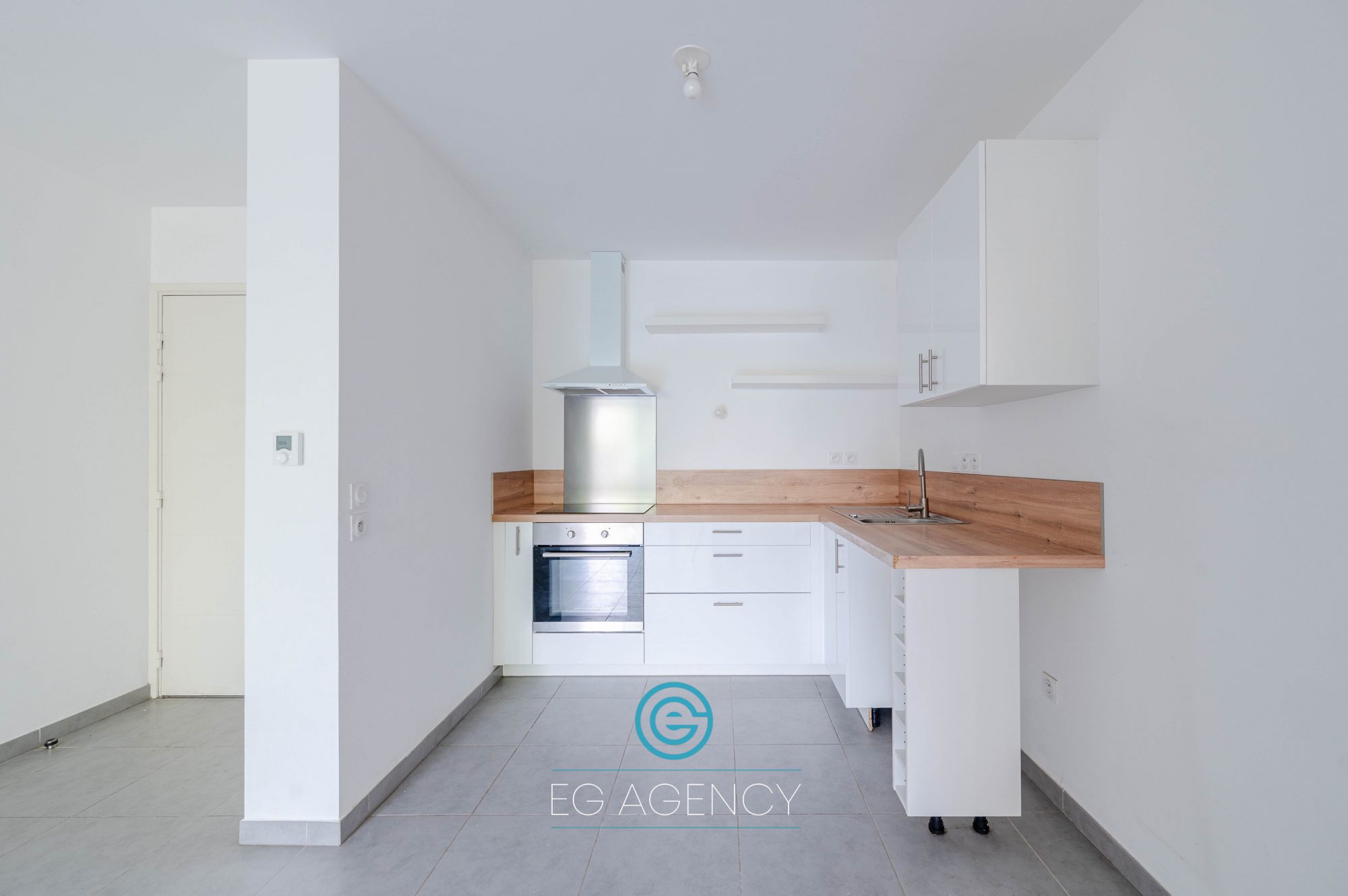 Appartement T2 de 46.52m2 + terrasse + garage
