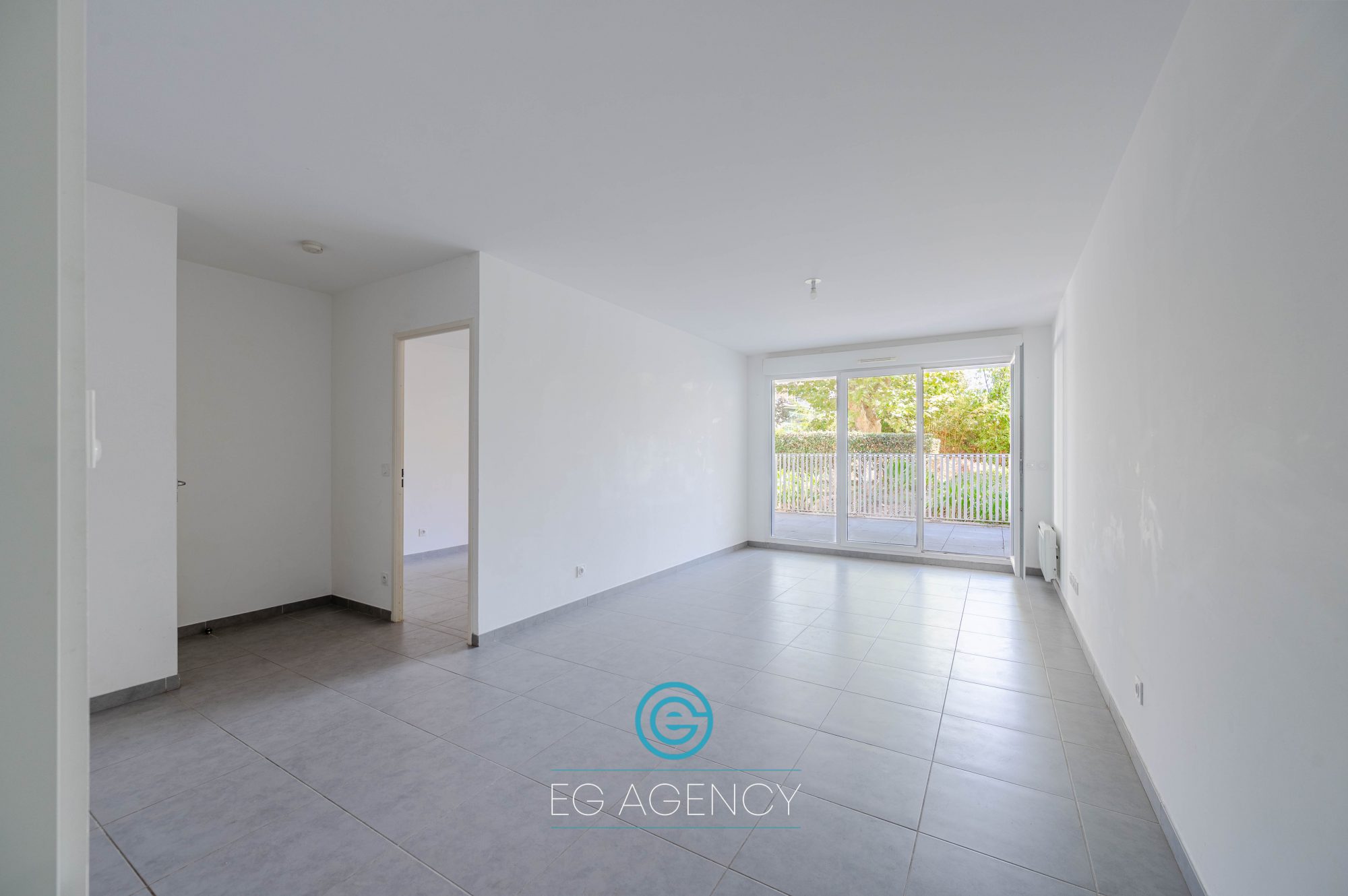 Appartement T2 de 46.52m2 + terrasse + garage