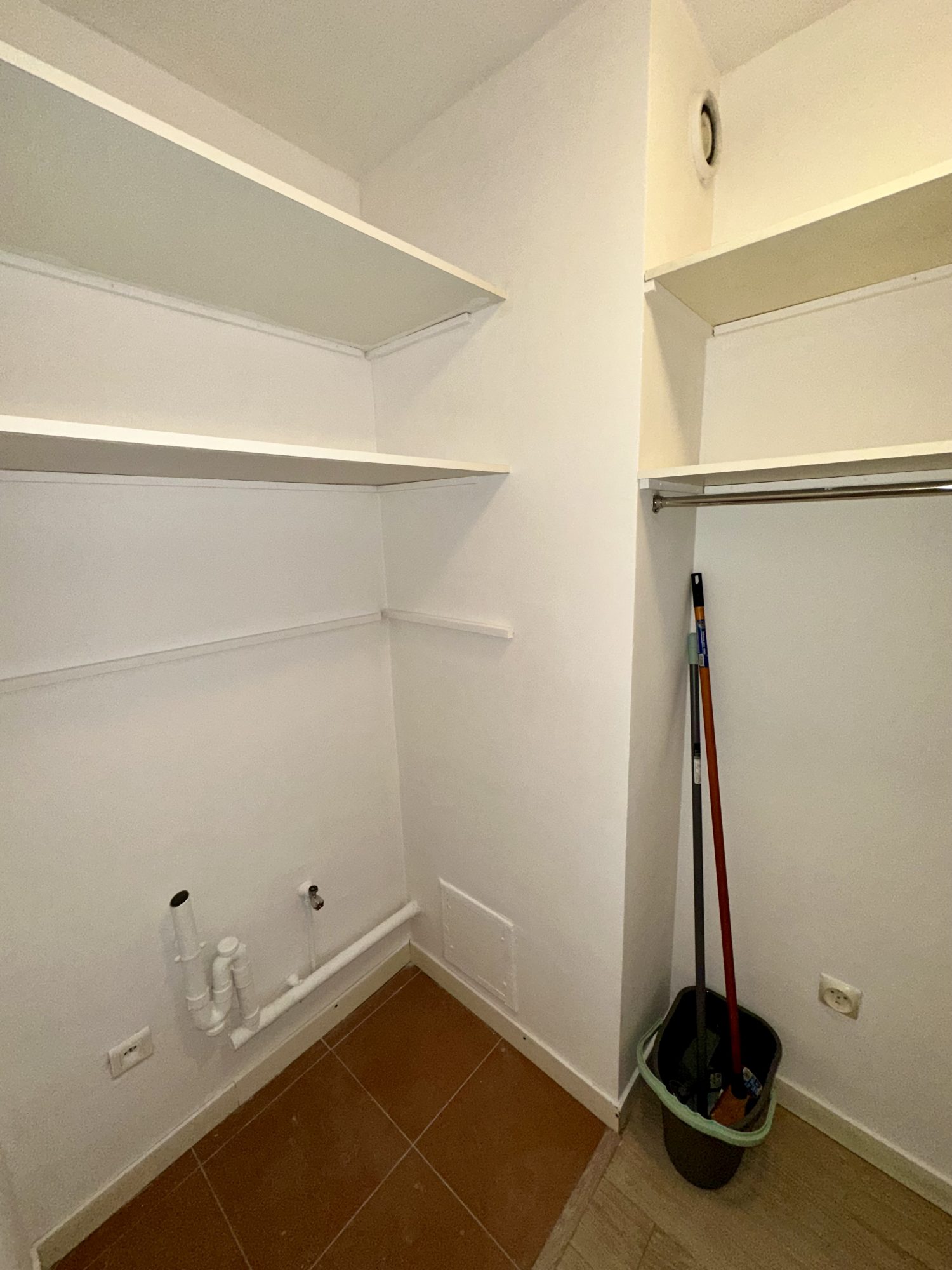 APPARTEMENT T2 DE STANDING 60 M2 + 15 M2 DE TERRASSE