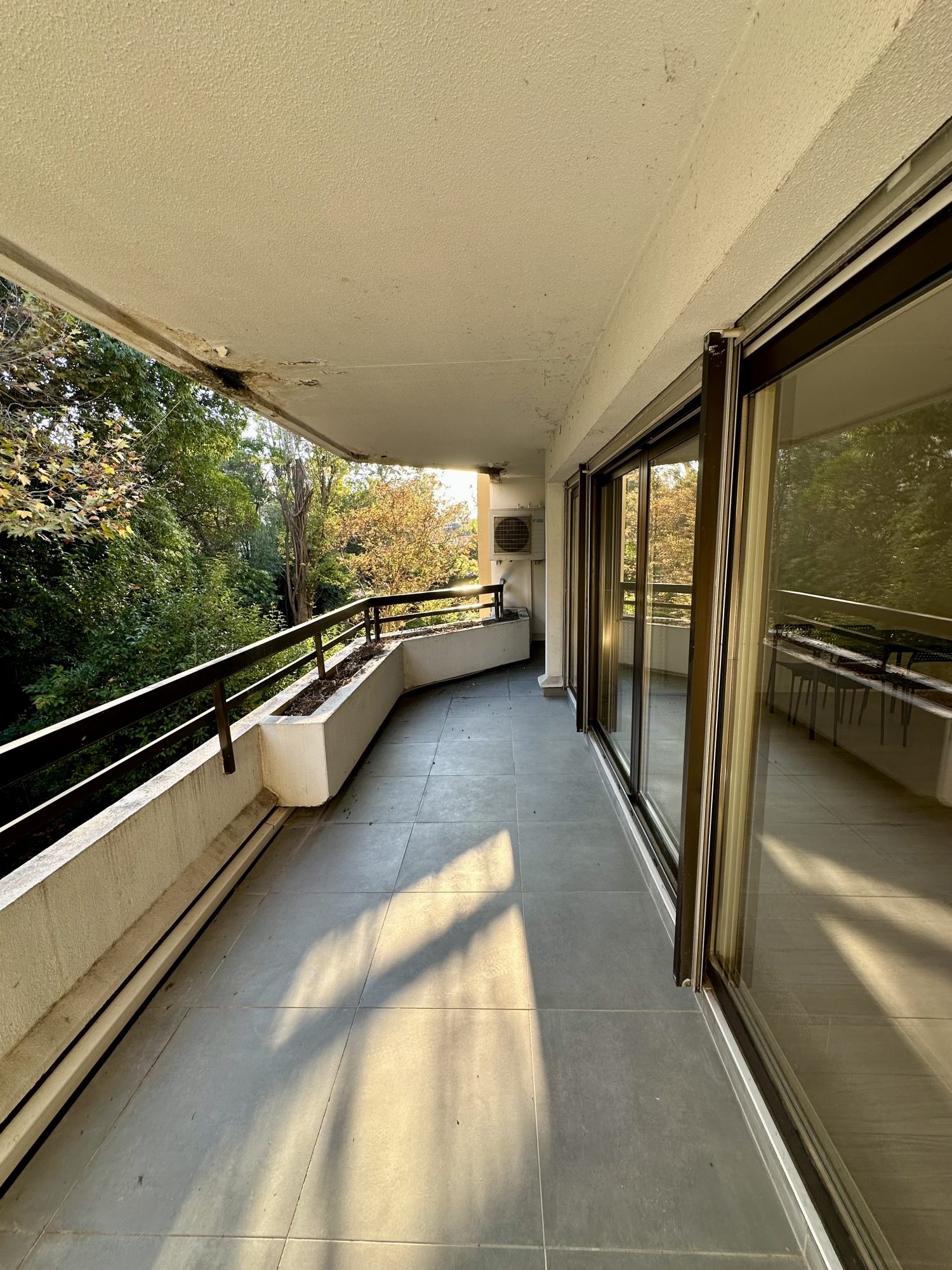 APPARTEMENT T2 DE STANDING 60 M2 + 15 M2 DE TERRASSE