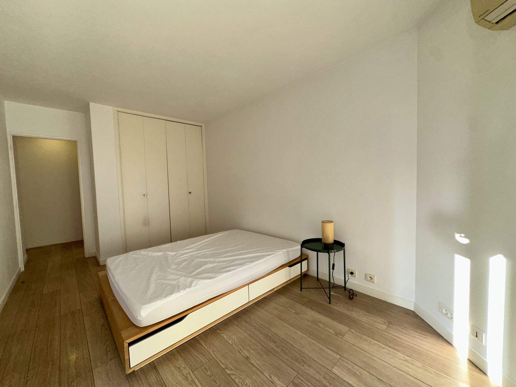 APPARTEMENT T2 DE STANDING 60 M2 + 15 M2 DE TERRASSE