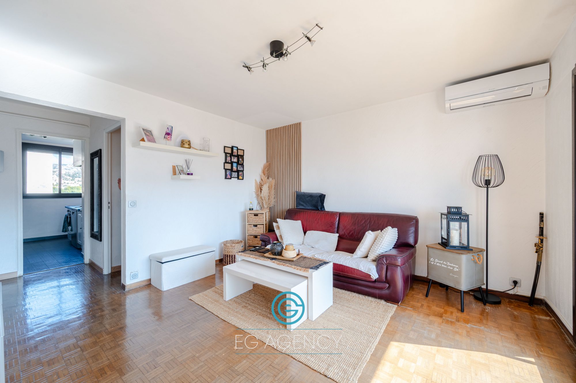 APPARTEMENT T3/4 DE 65M2 AVEC BALCONS ET BELLE VUE