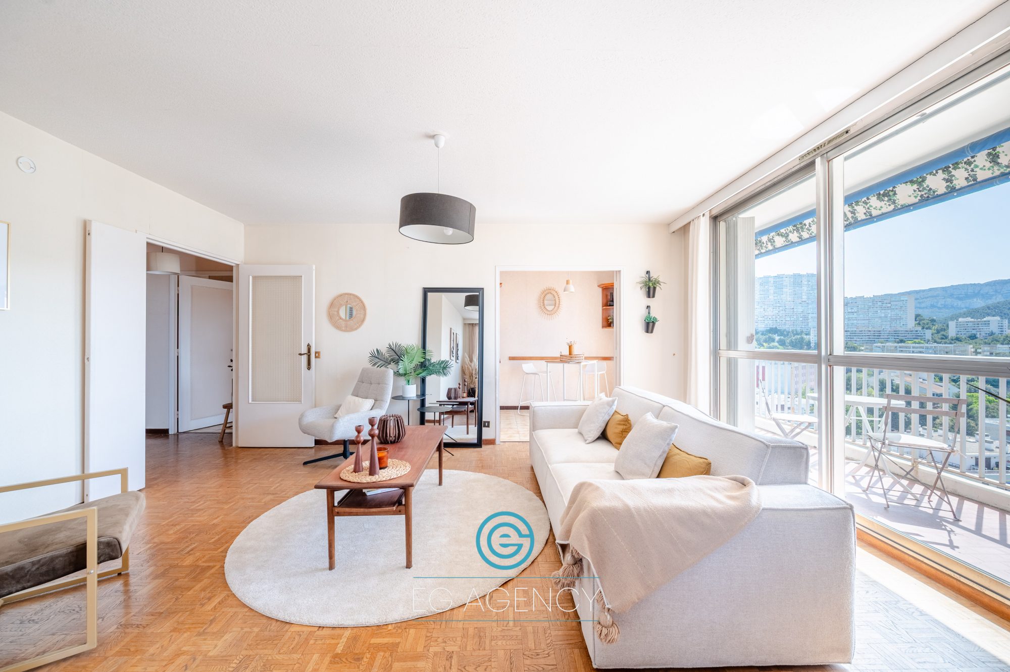 APPARTEMENT T3/4 de 87m2