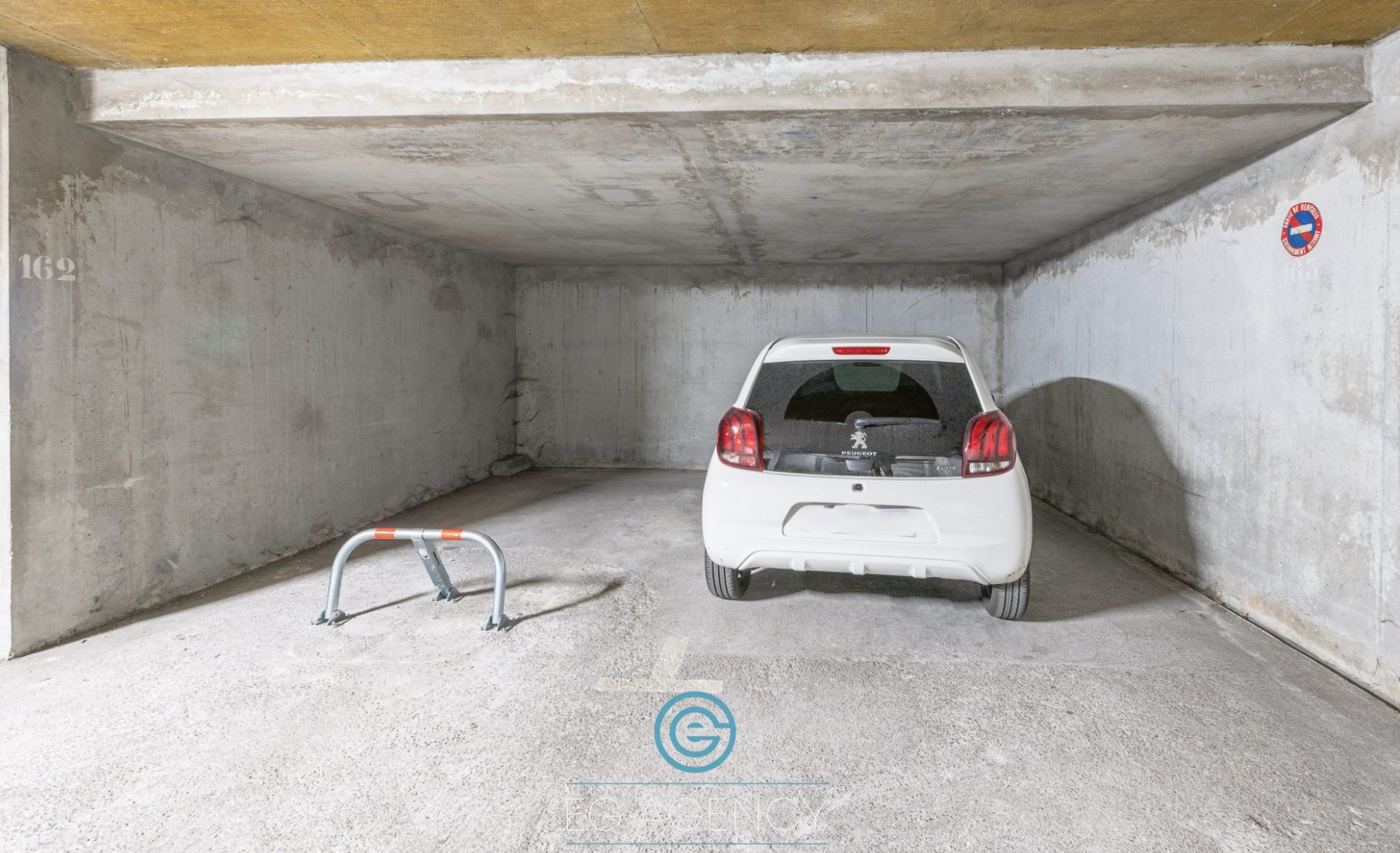 Place de parking sous-terrain – La timone