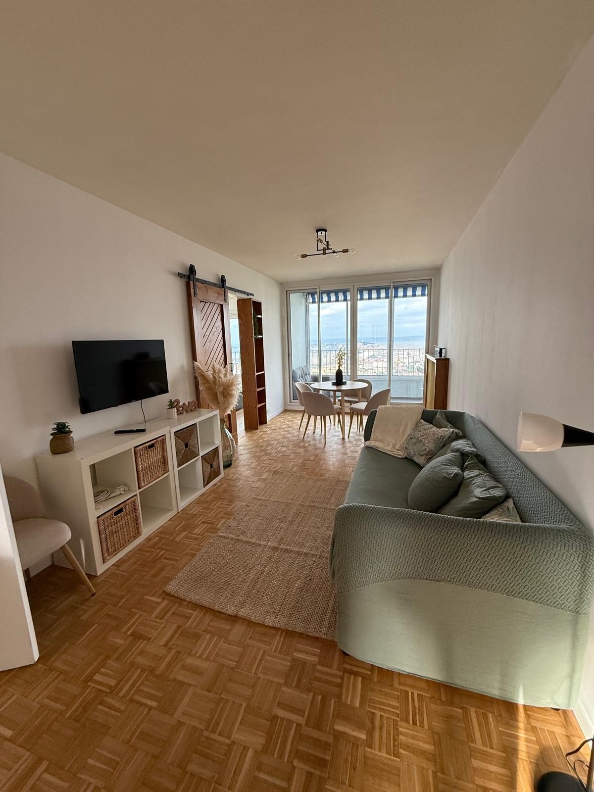 Appartement T3 + balcon vue mer