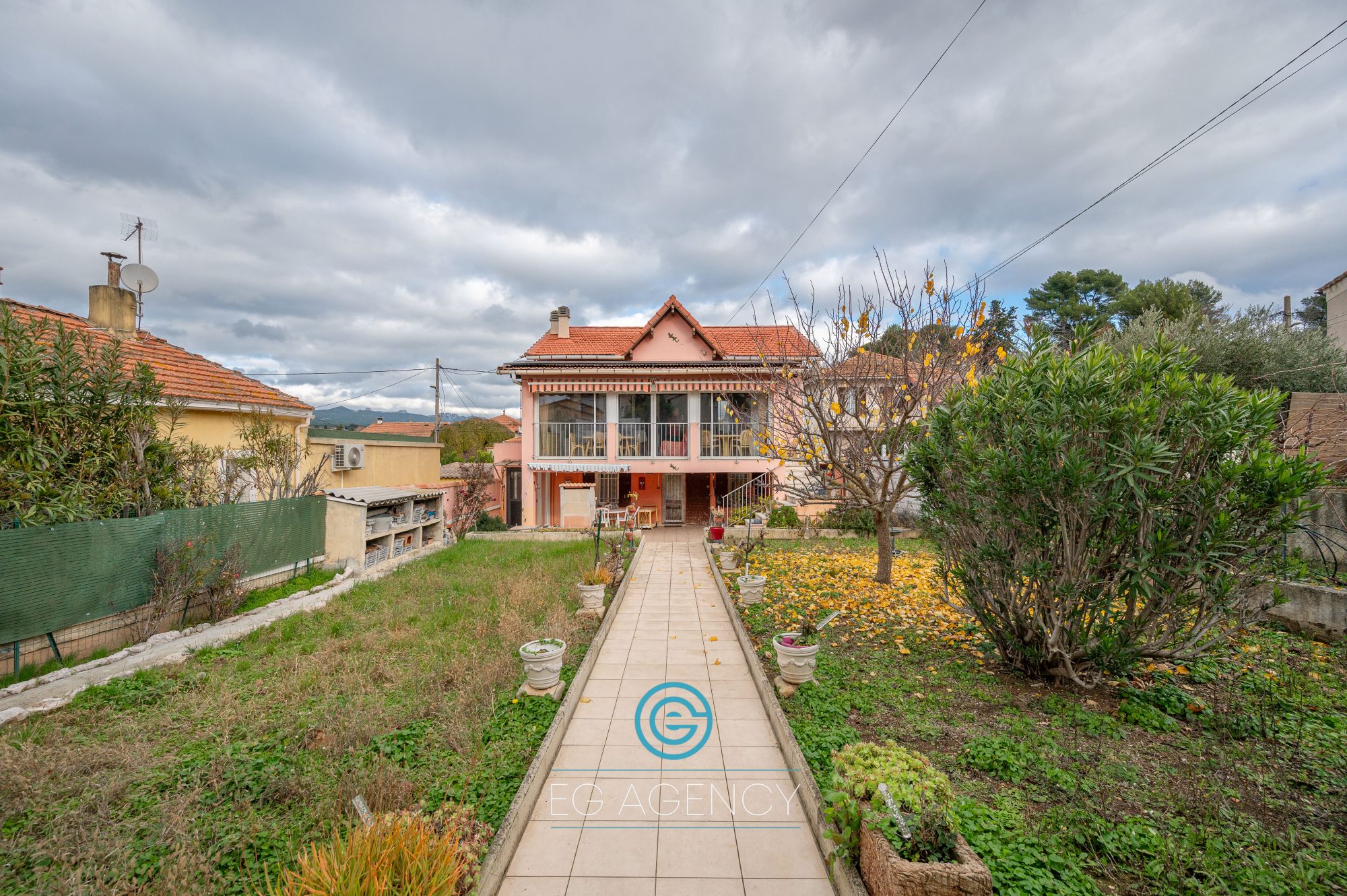 Maison individuelle fonctionnelle, tranquilité et confort