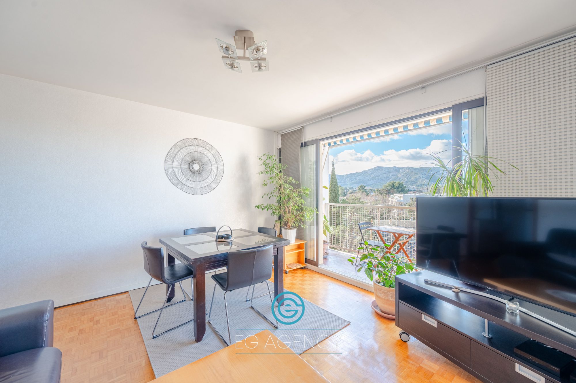 Appartement T4 de 69m2 avec exterieurs