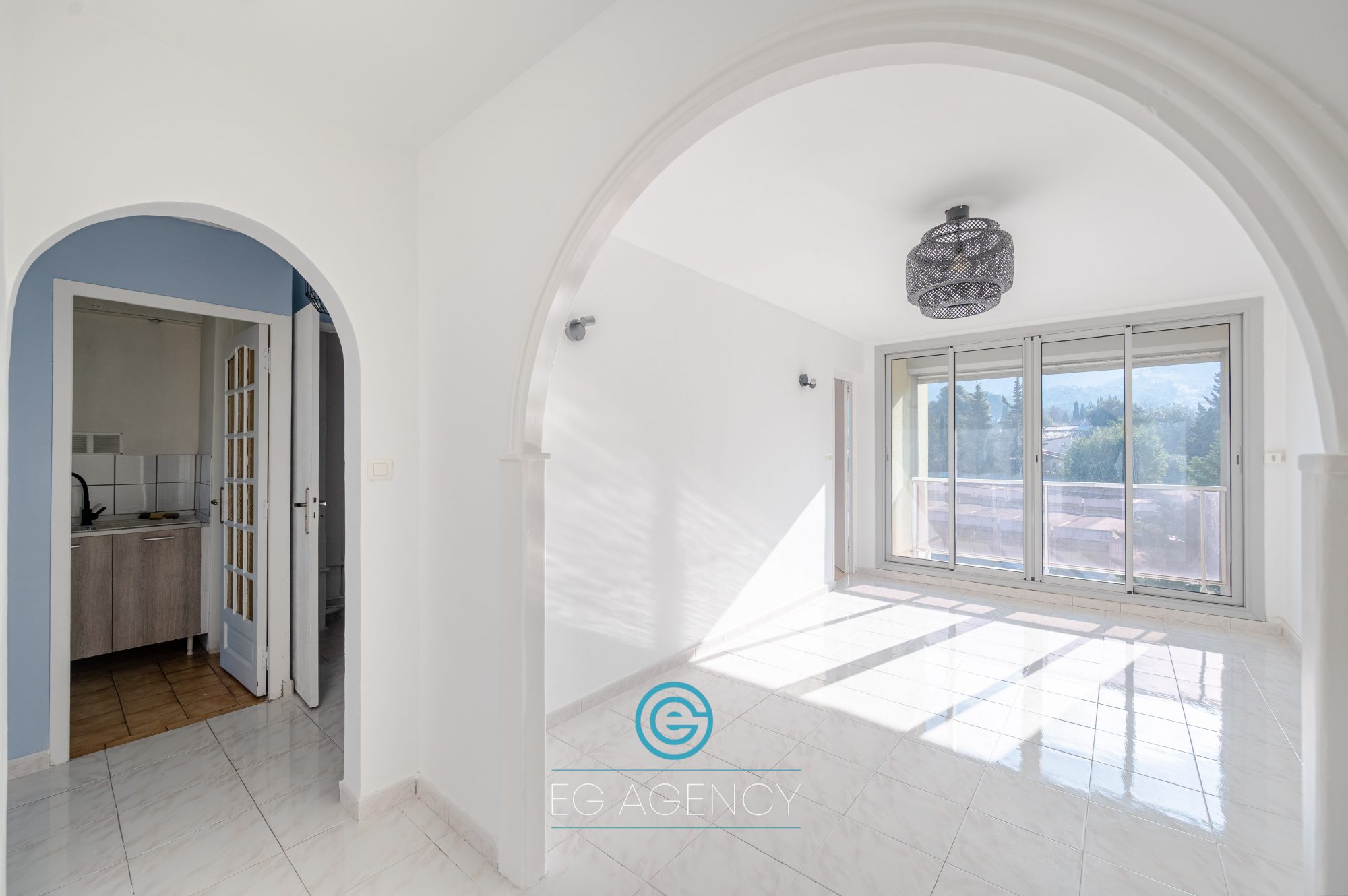 T4 13010  64,56 m²  Résidence avec Gardien